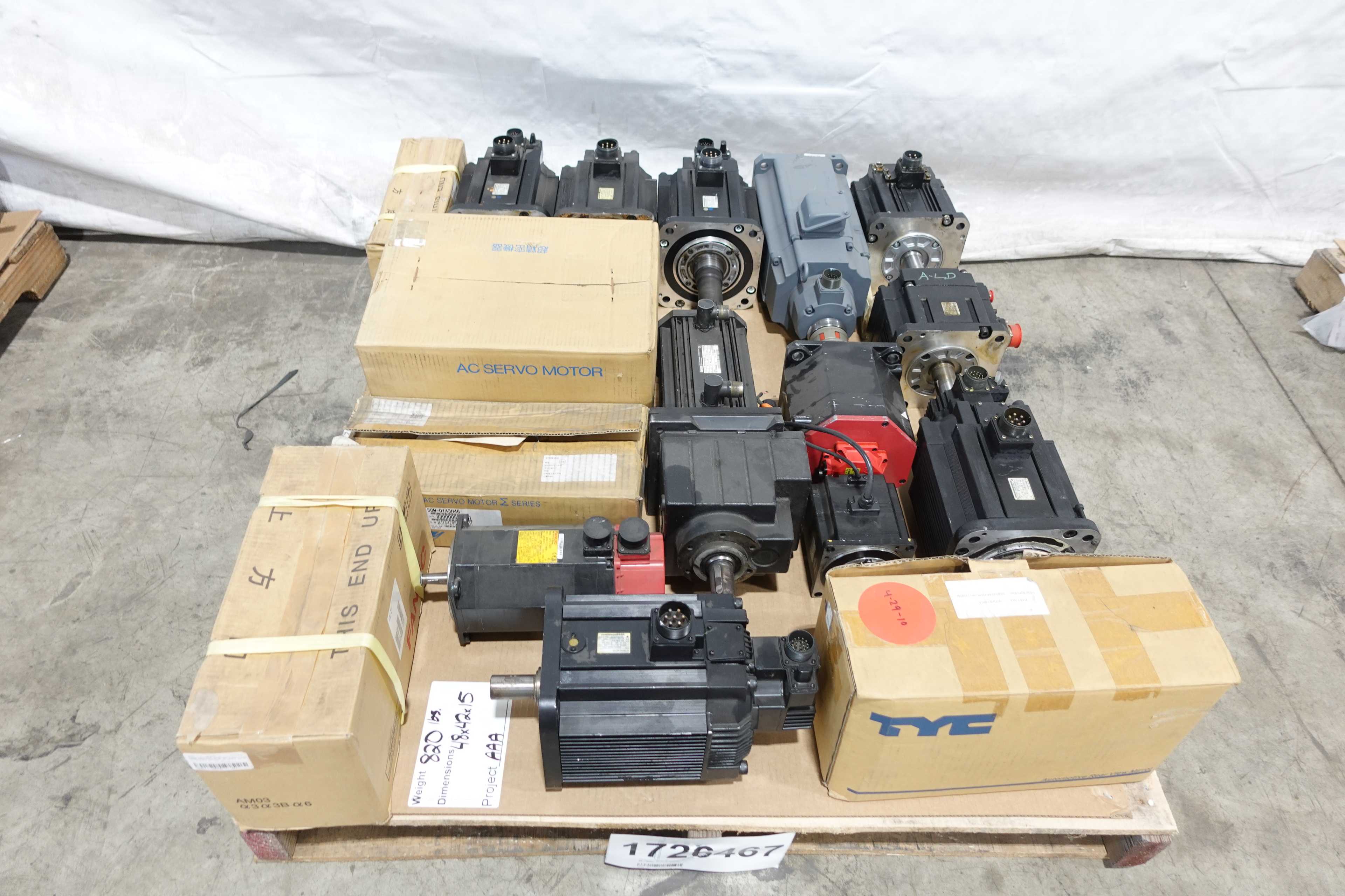 SKU 1726467 - PALLET OF ASSORTED SERVO MOTORS, FANUC, YASKAWA, MITSUBISHI, LENZE - SERVO MOTORS