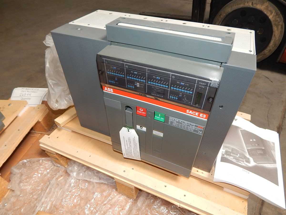 ABB SACE E3S 16, AC AIR CB, 1600A CURRENT, 240V AC, 65 KA ICU, 65 KA ICS - CIRCUIT BREAKERS