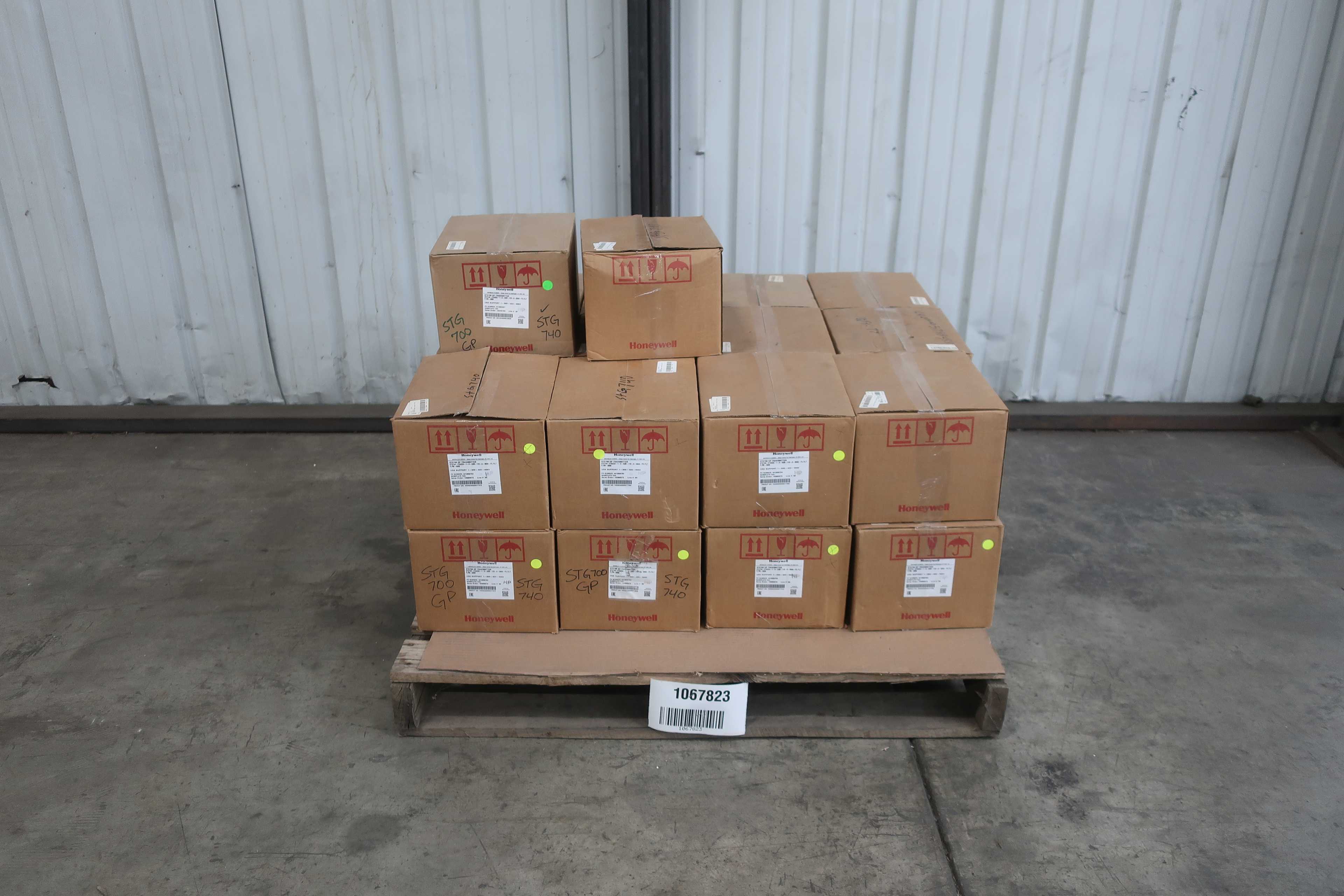 PALLET OF ASSORTED HONEYWELL PRESSURE TRANSMITTERS