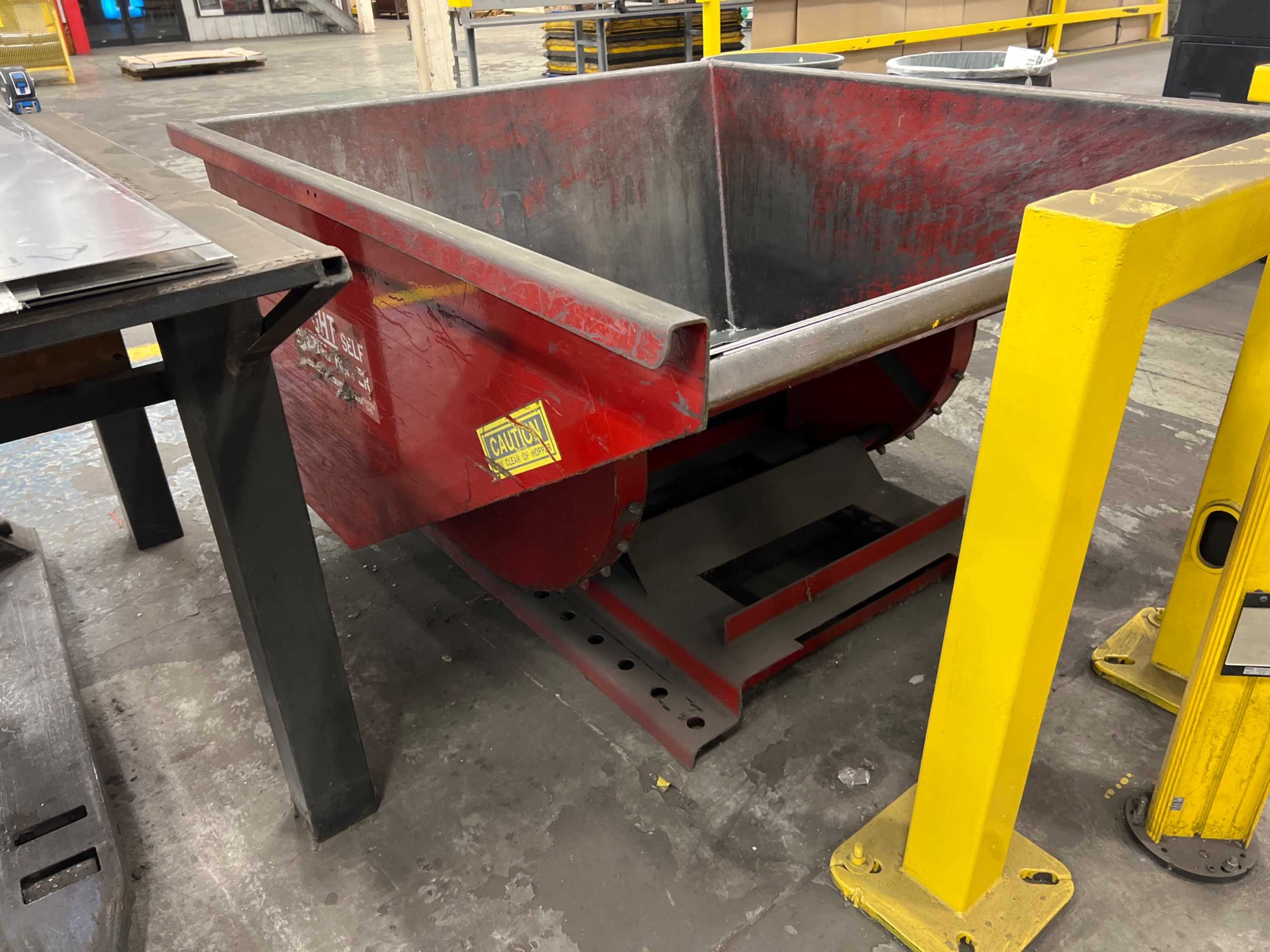 MCCULLOUGH INDUSTRIES 15077 SELF DUMPING HOPPER - SELF DUMPING HOPPERS