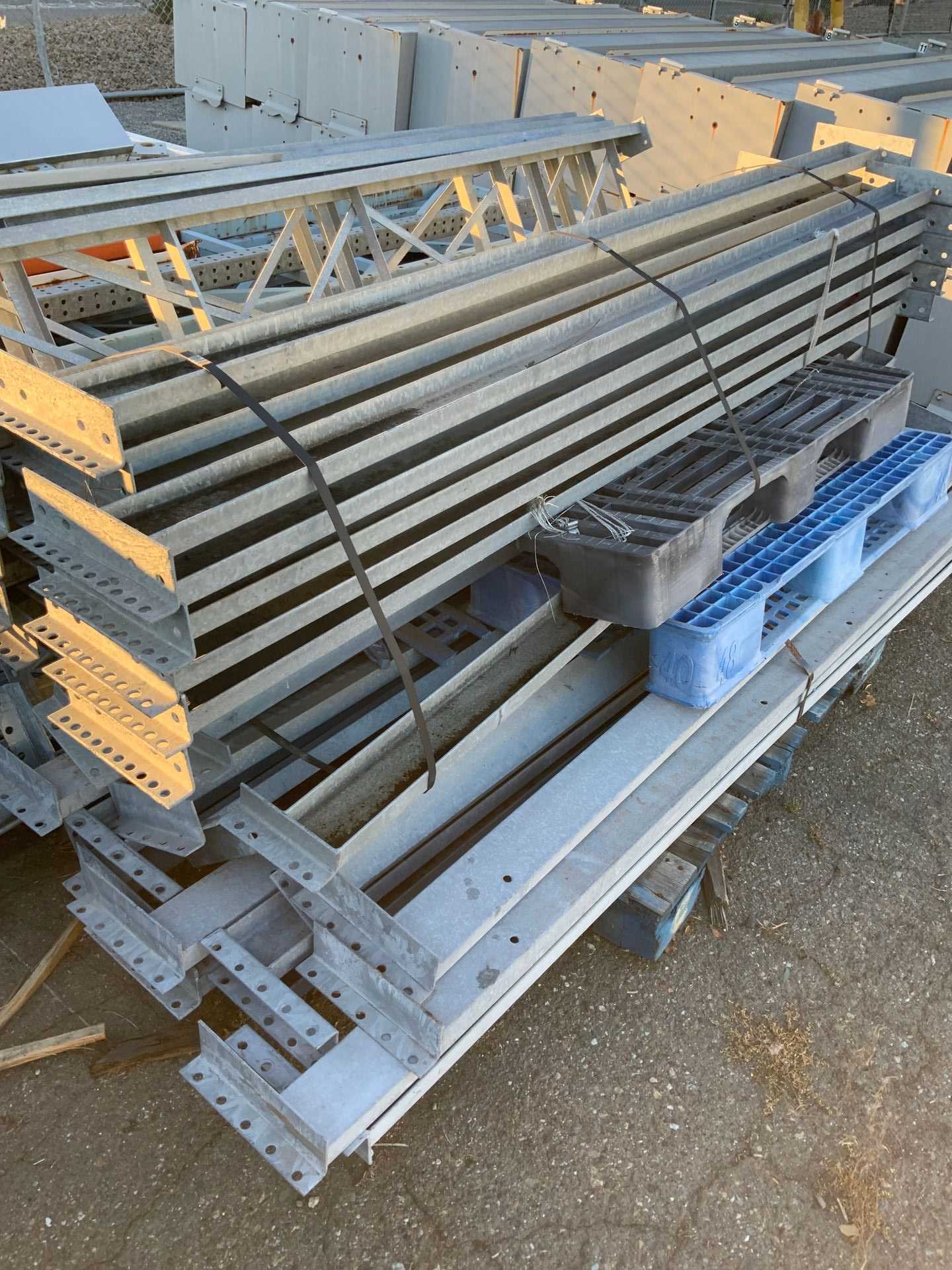GALVANIZED PALLET RACKING - PALLET RACKING