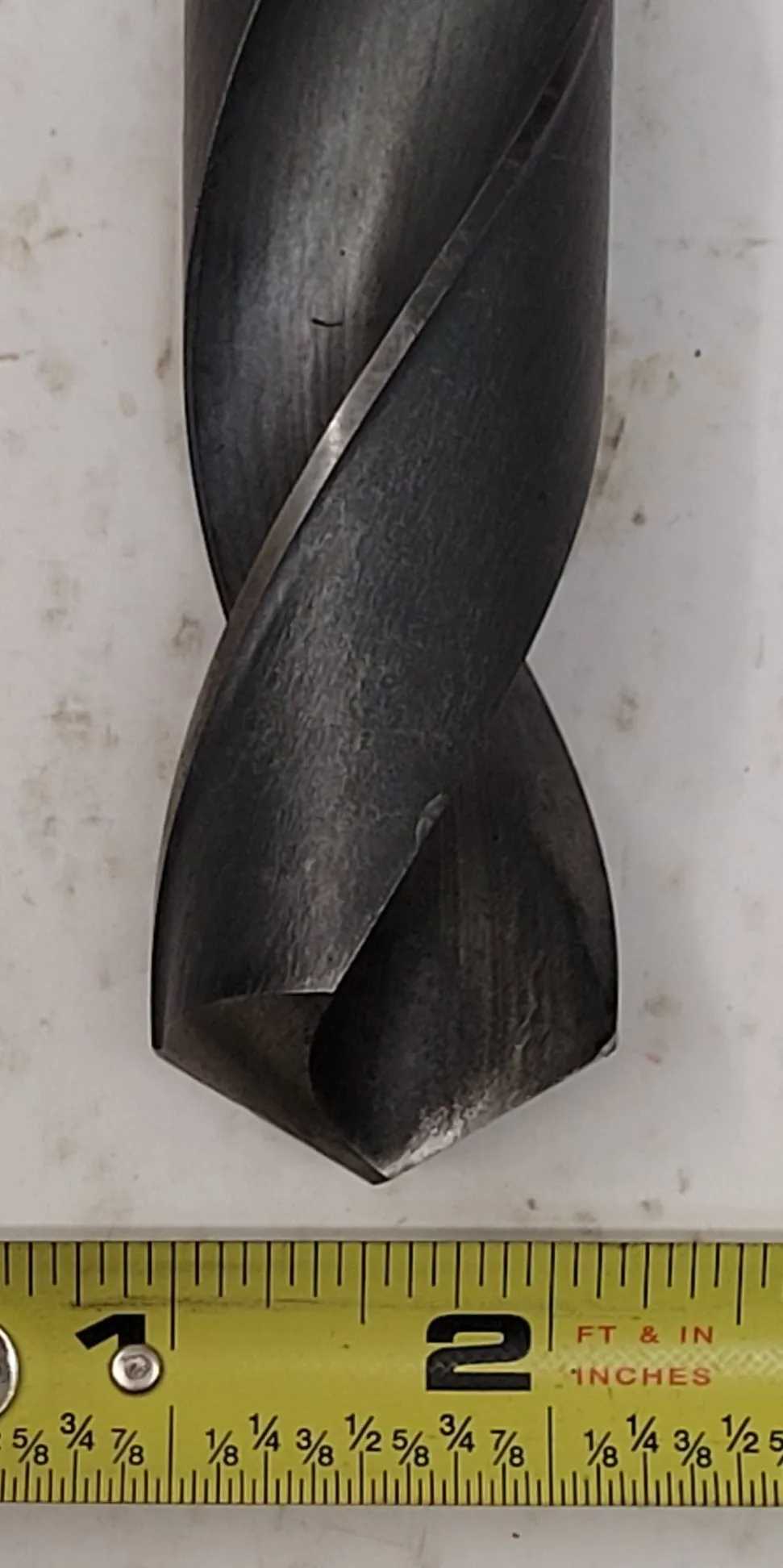 CLEVELAND DRILL CO. CLE-FORGE TAPER SHANK DRILL BIT, 1-15/64" SIZE, 4MT SHANK - MACHINE TOOLING