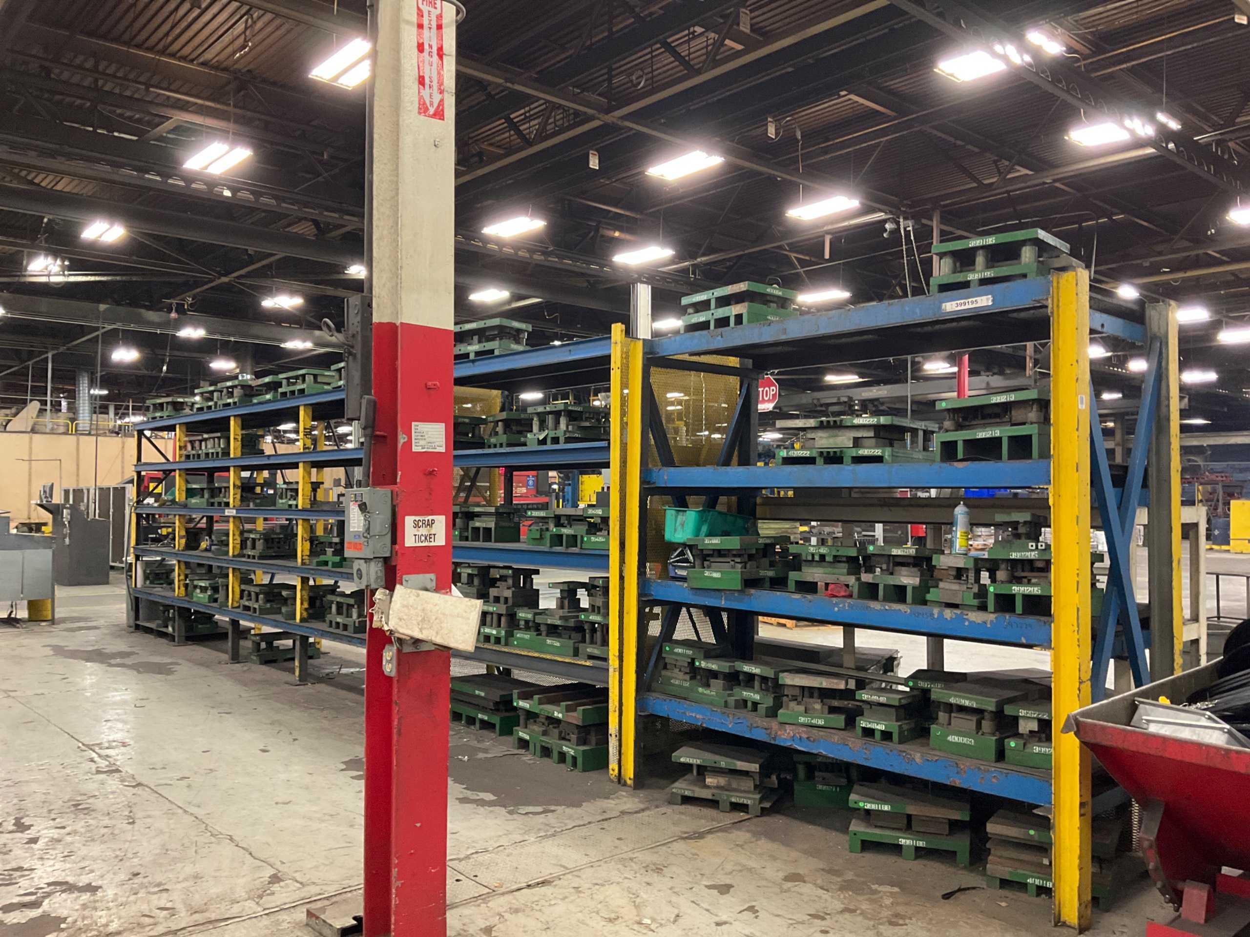 BULK QTY OF RACKING - RACKING