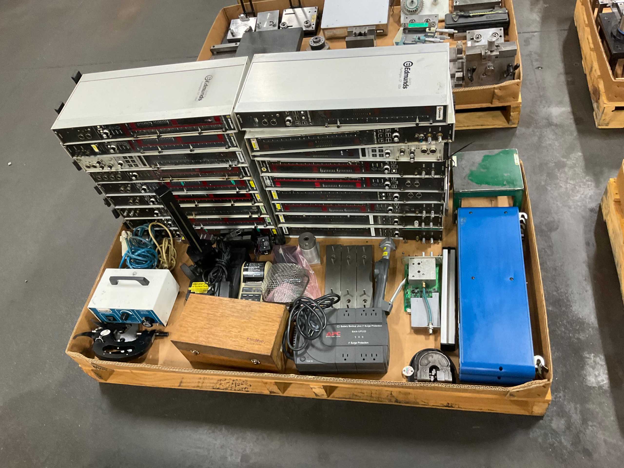 BULK QTY OF AUTOMATION & CONTROLS - AUTOMATION & CONTROLS