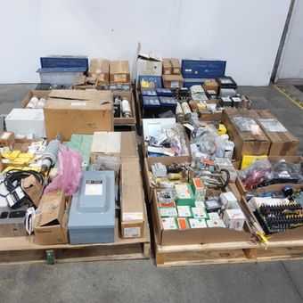 4 PALLETS OF ASSORTED ELECTRICAL - ELECTRICAL COMPONENTS