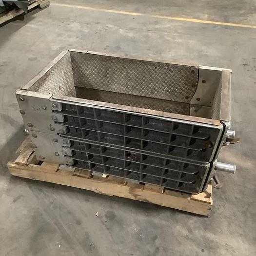 FLASK 24"X16" SIZE 24"X16", TOTAL HEIGHT 16", COPE DEPTH 8", DRAG DEPTH 8" - CASTING EQUIPMENT