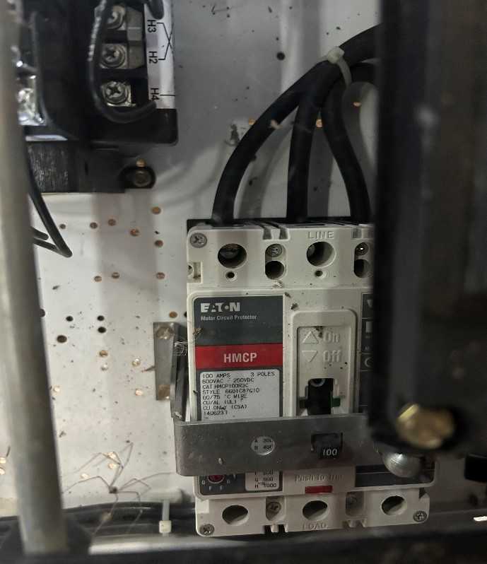 EATON HMCP CIRCUIT BREAKER -