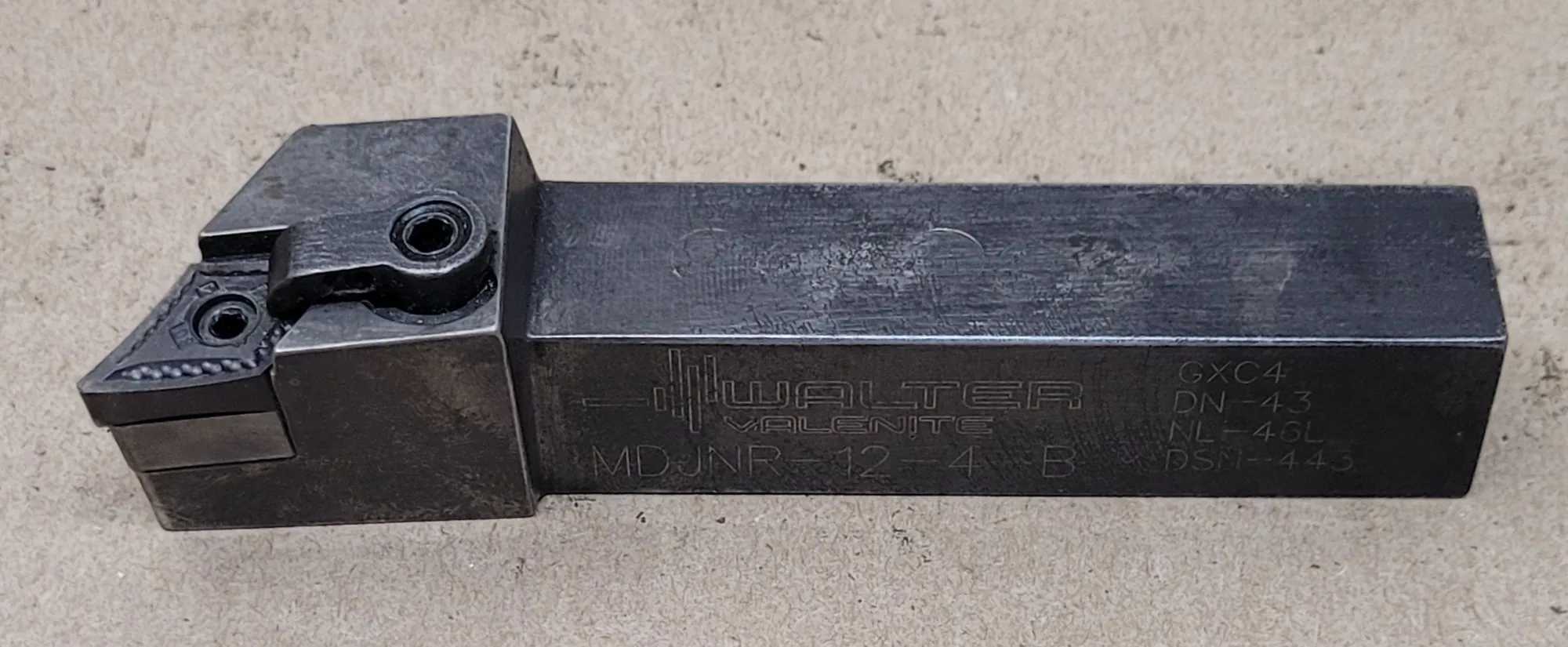 WALTER VALENITE MDJNR-12-4 B TURNING TOOL, MULTI-LOCK, D STYLE, RIGHT HAND, SQUARE SHANK - MACHINE TOOLING