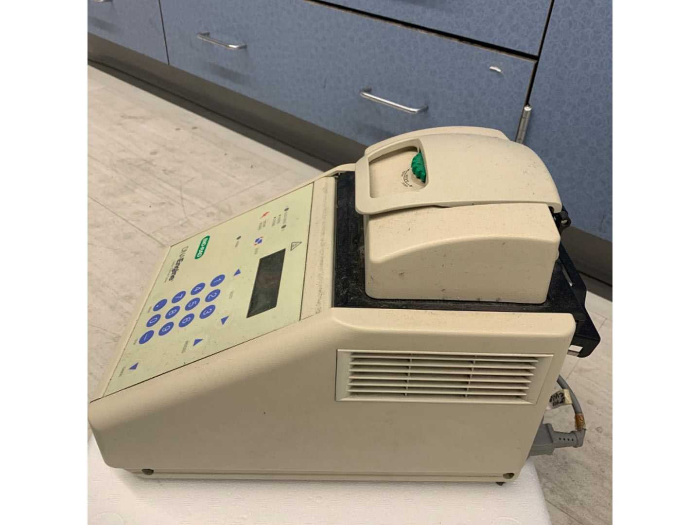 BIO-RAD PTC-200 THERMAL CYCLER - LAB & SCIENTIFIC