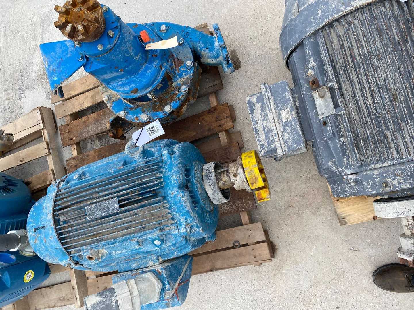 PUMP & 100 HP MOTOR ASSEMBLY - CENTRIFUGAL PUMP
