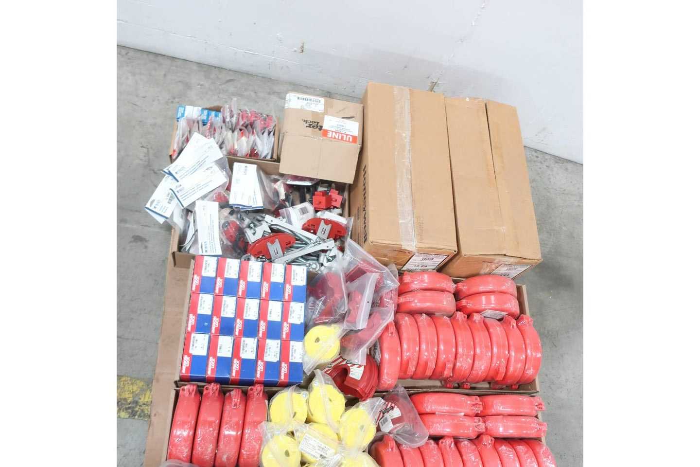 1 PALLET OF ASSORTED LOCKOUTS - VALVE PARTS & ACCESSORIES