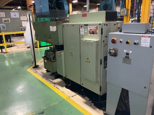 OKUMA LNC8 CNC LATHE - undefined