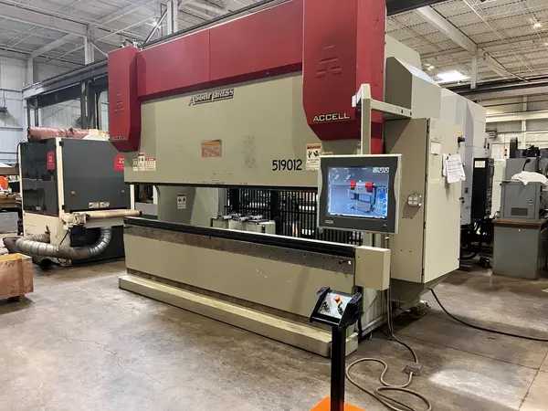 2011 ACCURPRESS 519012 PRESS BRAKES, 190 TON BENDING CAP, 144 IN BED LENGTH, 4 AXIS BACKGAUGE - PRESS BRAKES