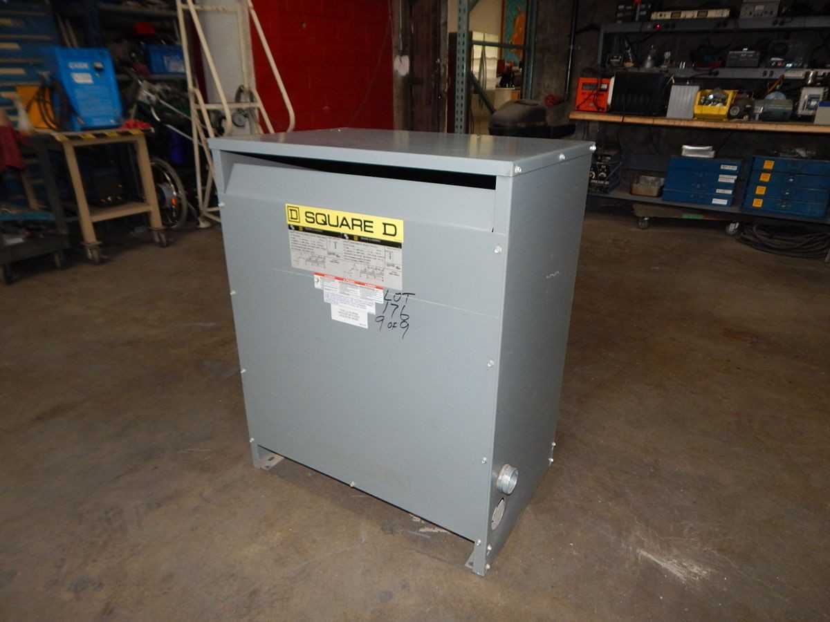 SQUARE D 75T132H, 75 KVA POWER, 3-PHASE, 480V PRI / 208Y/120V SEC, NEMA 3R - DRY TRANSFORMERS