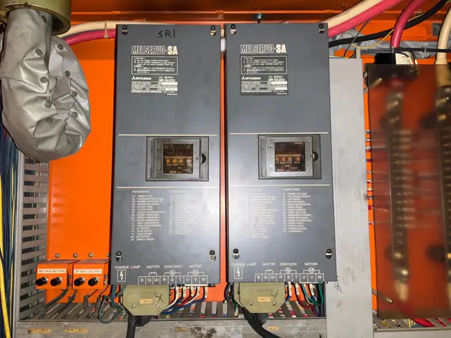 NISSEI V-5P M-901 GRINDING MACHINE - undefined