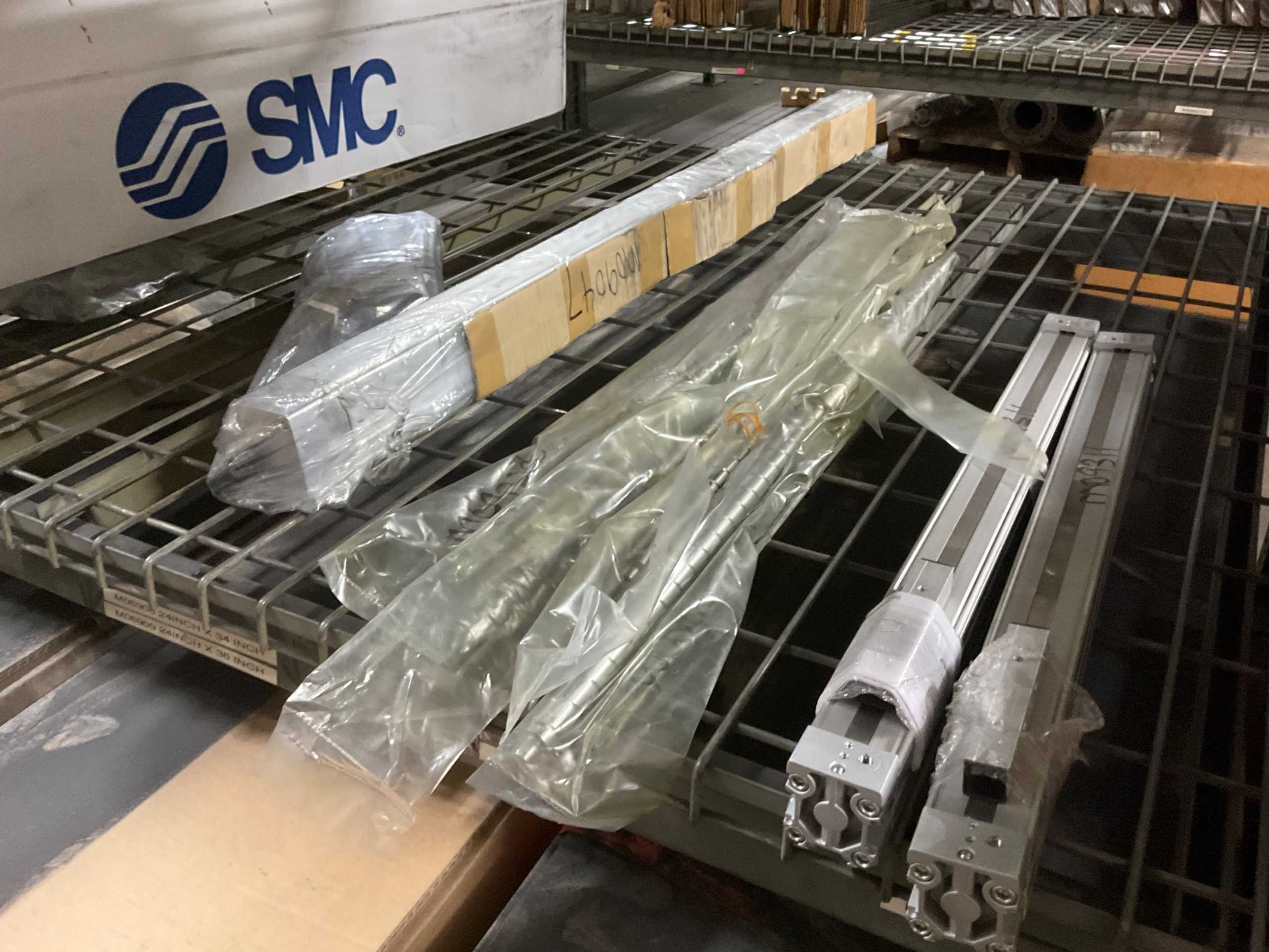 BULK QTY OF INDUSTRIAL PARTS