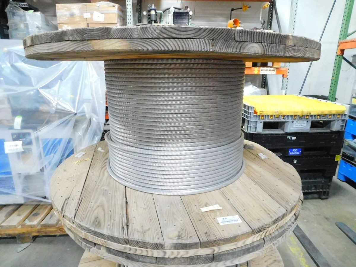 MISTLETOE BARE OVERHEAD TRANSMISSION CABLE, AAC, 19 CONDUCTORS, 556 MCM AREA, 740 FT LENGTH - ELECTRICAL WIRE
