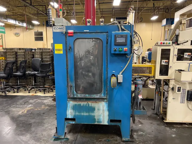 2003 CDMC 2800-3B/W DEBURRING MACHINE - undefined