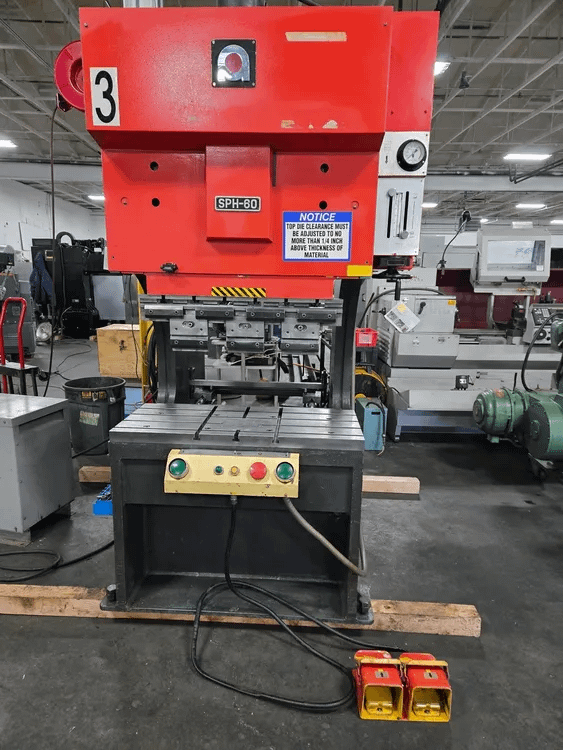1986 AMADA SPH-60 HYDRAULIC PRESS BRAKE 66T, BEAM 32.875IN, STROKE 5.9IN, HT 22.5IN - PRESS BRAKES