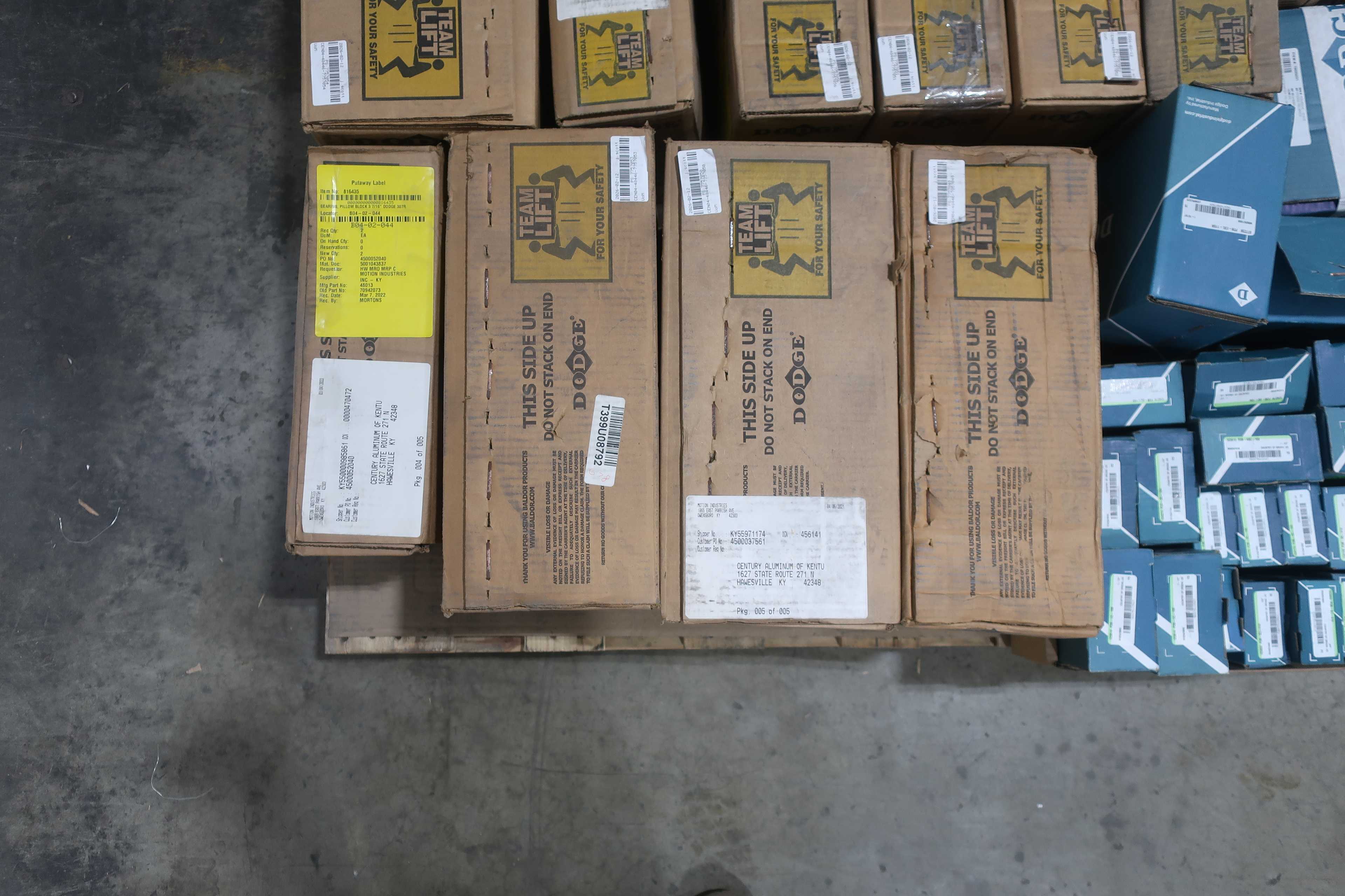 SKU 1749364 - PALLET OF ASSORTED DODGE PILLOW BLOCK AND FLANGE BEARINGS - BEARINGS