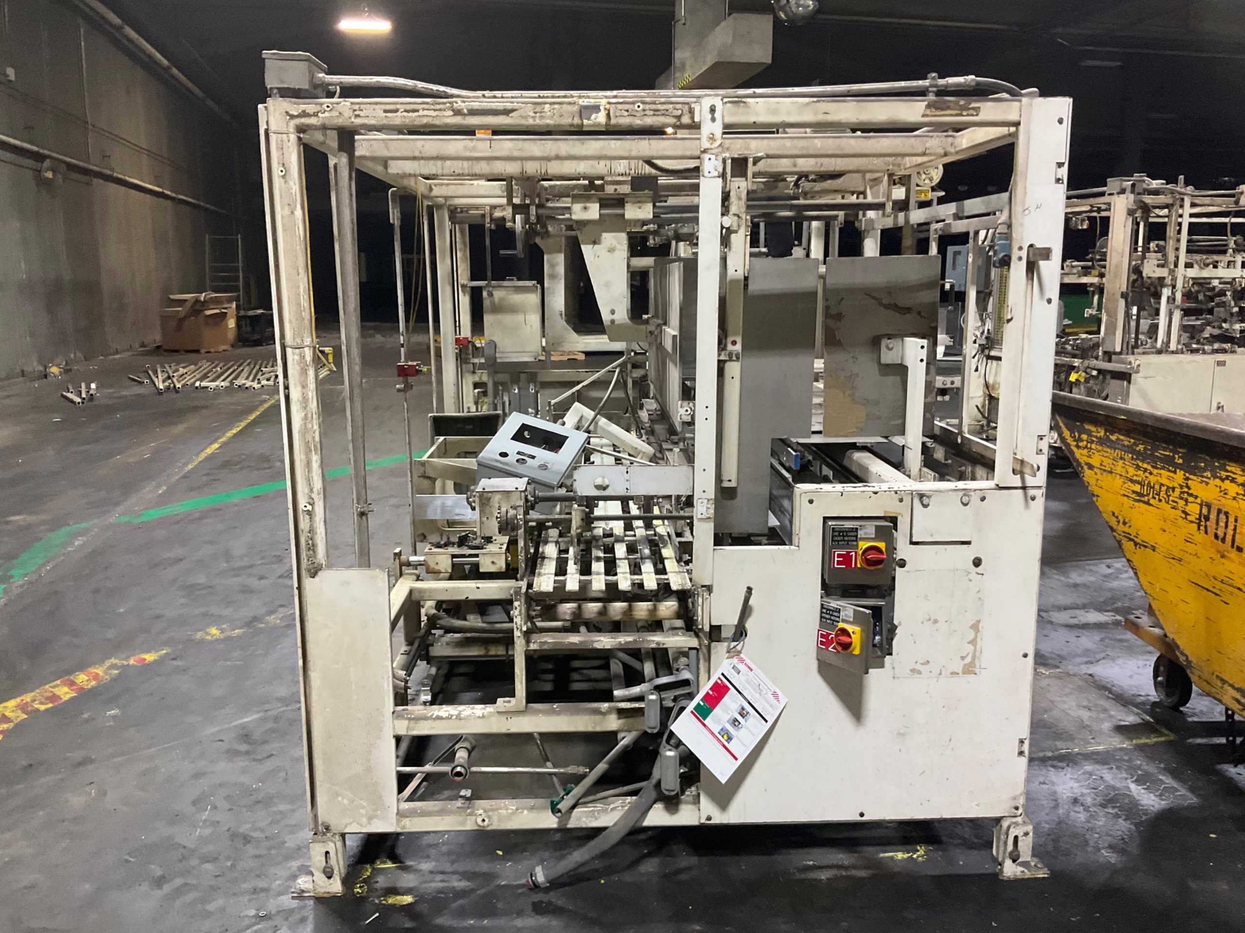 CASE FORMER MACHINE - PACKAGING