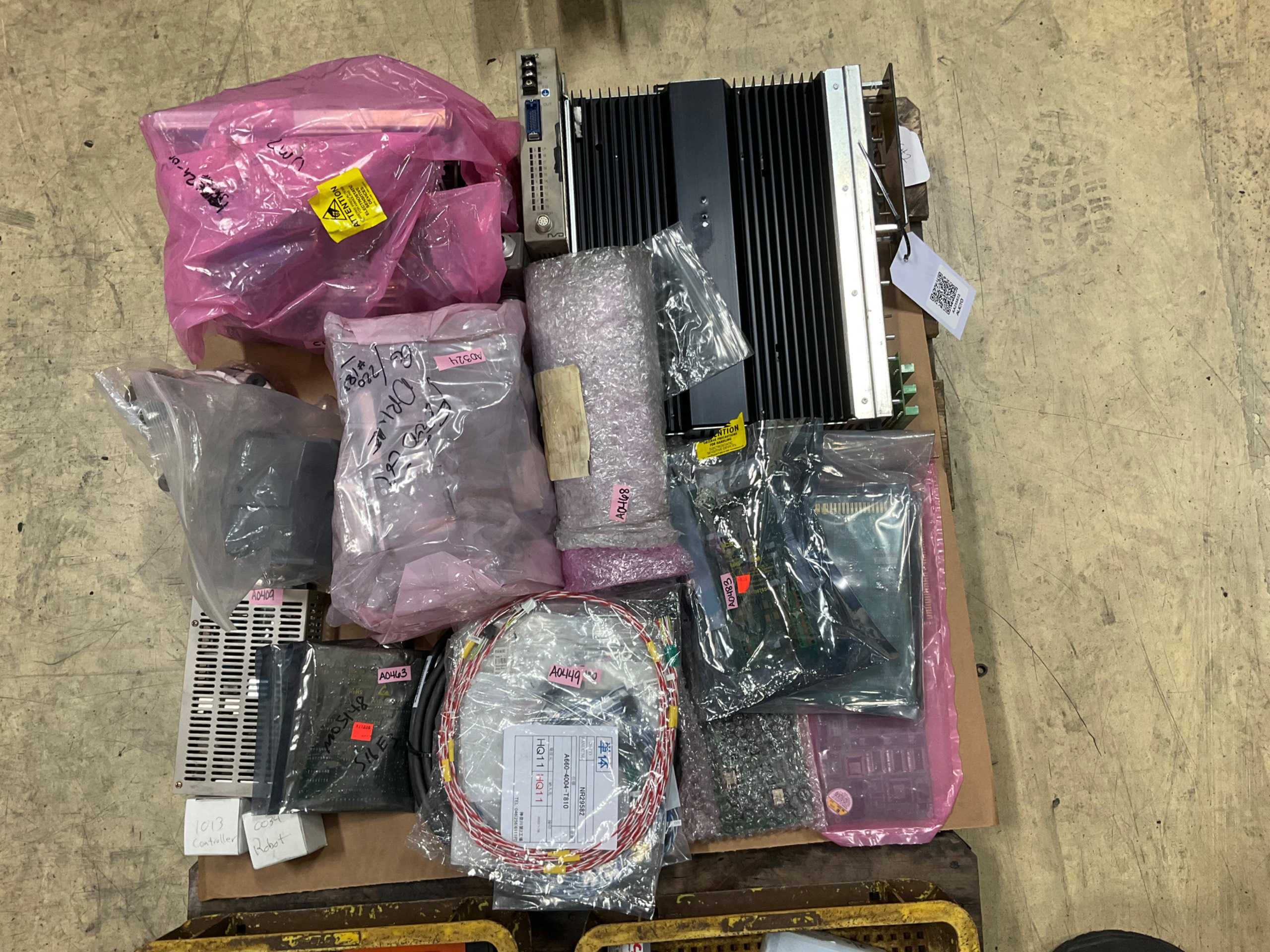 BULK QTY OF INDUSTRIAL PARTS - INDUSTRIAL PARTS
