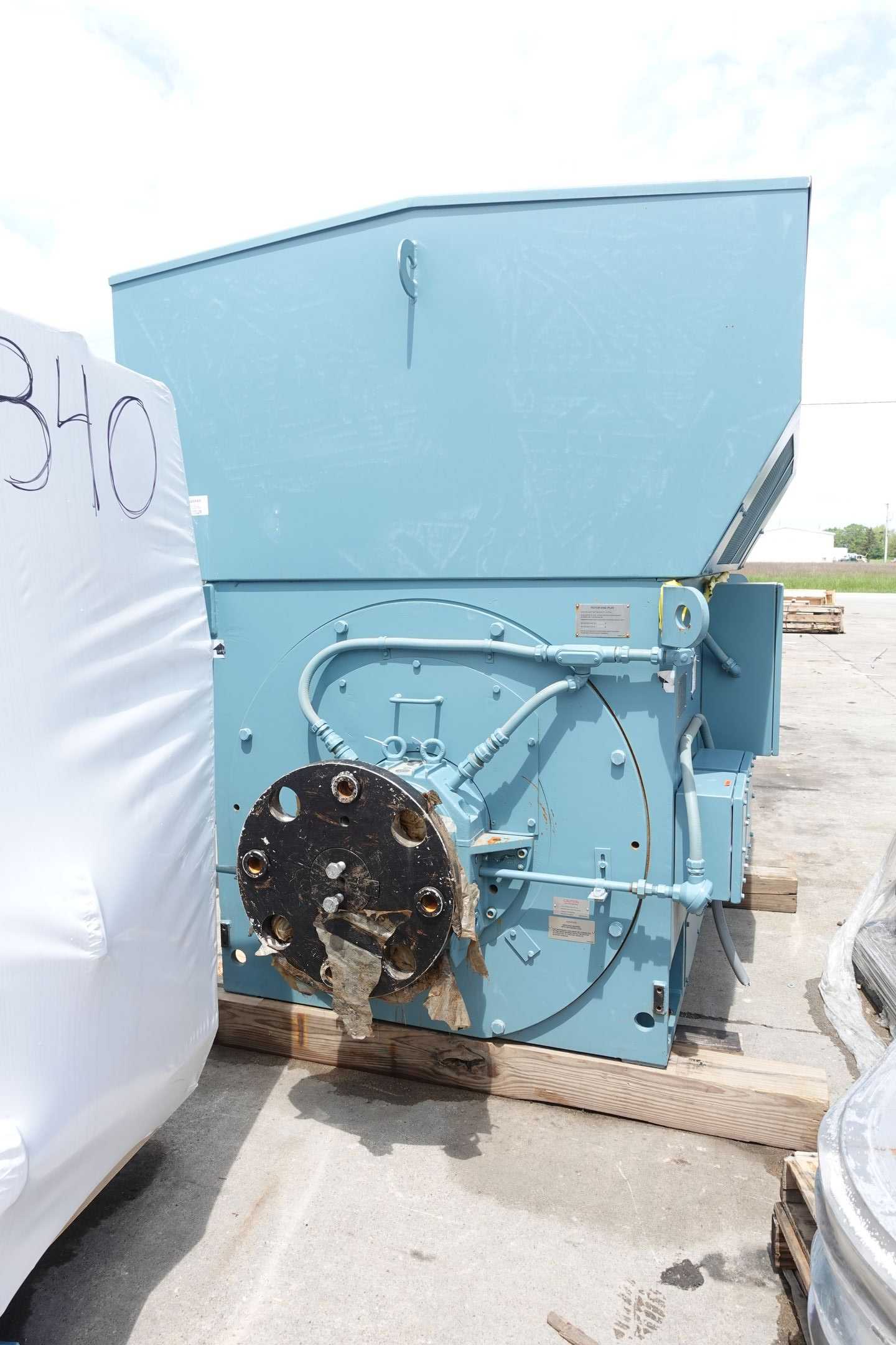 TECO WESTINHOUSE 2000 HP WORLD SERIES INDUCTION MOTOR - AC MOTOR