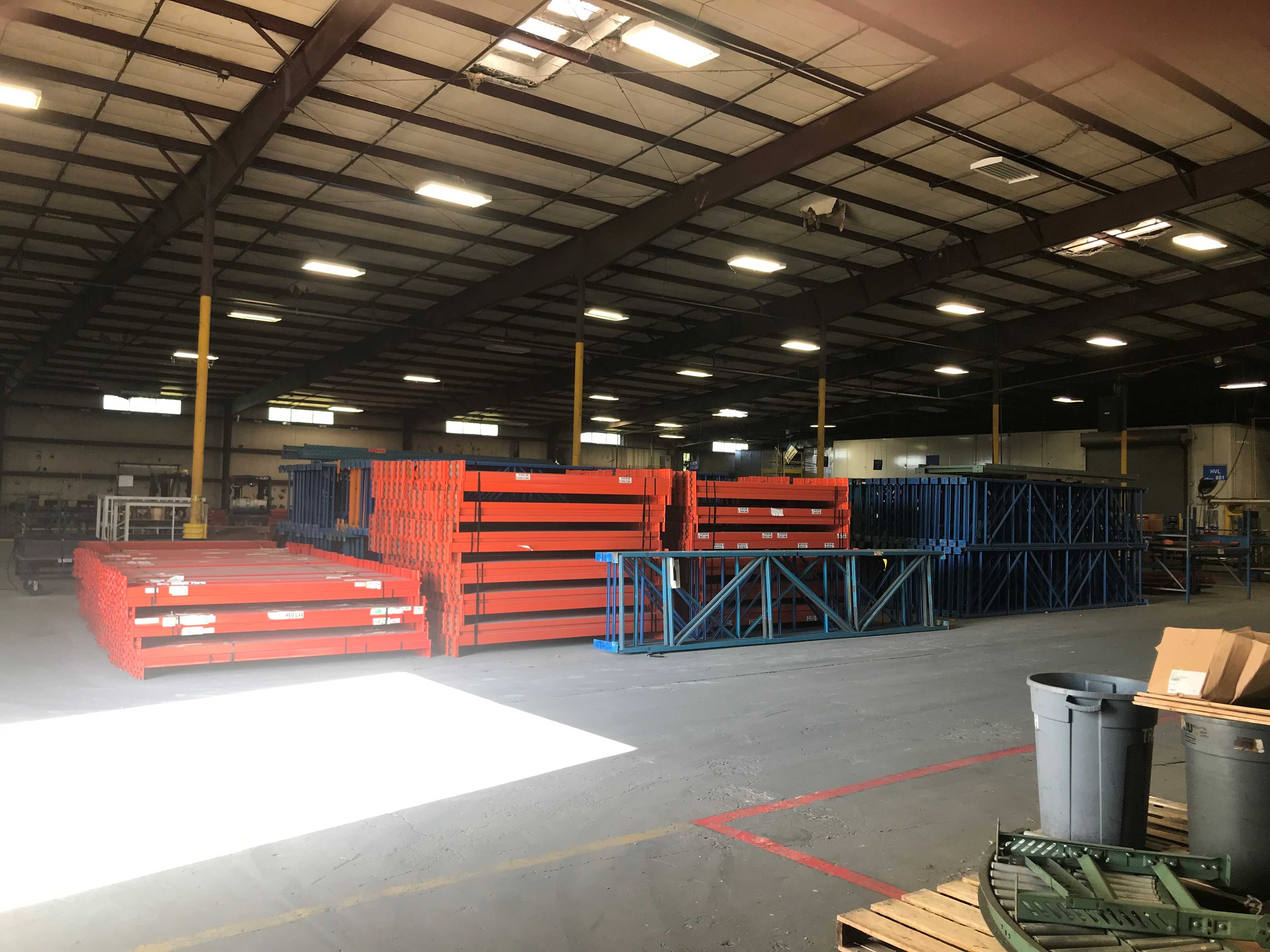 BULK LOT OF METAL PALLET RACKING - RACKING