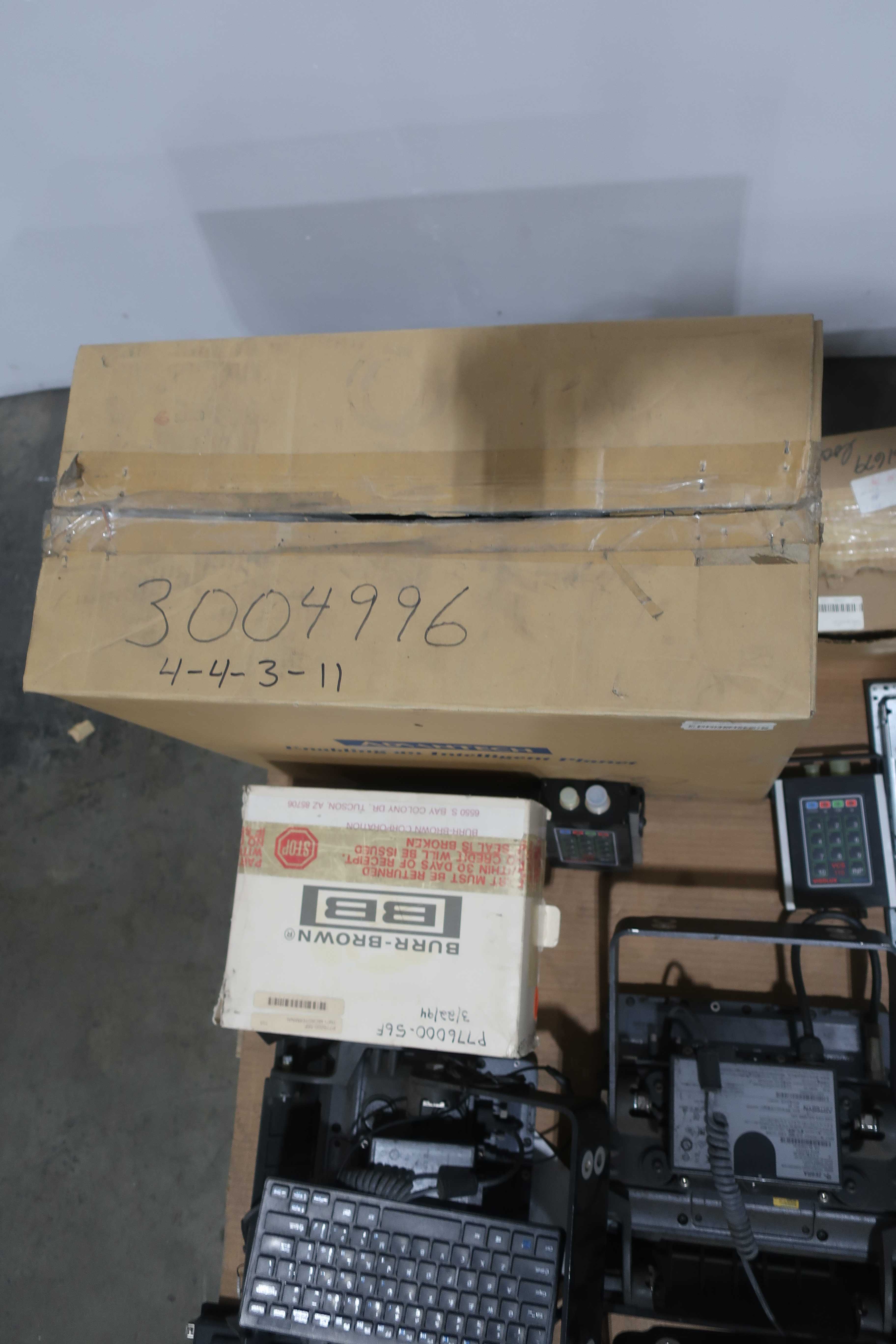 SKU 1733602 - 2 PALLETS OF  ASSORTED INTERFACE PANELS - OPERATOR INTERFACE PANELS
