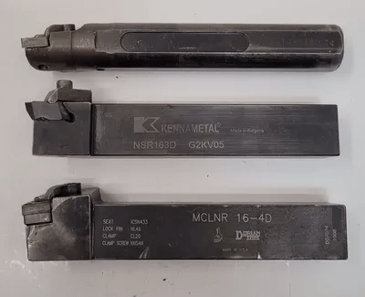KENNAMETAL & DORIAN ASSORTED 3 PIECE TOOLING SET (NSR163D, A16 DCLNR4, MCLNR 16-4D) - MACHINE TOOLING