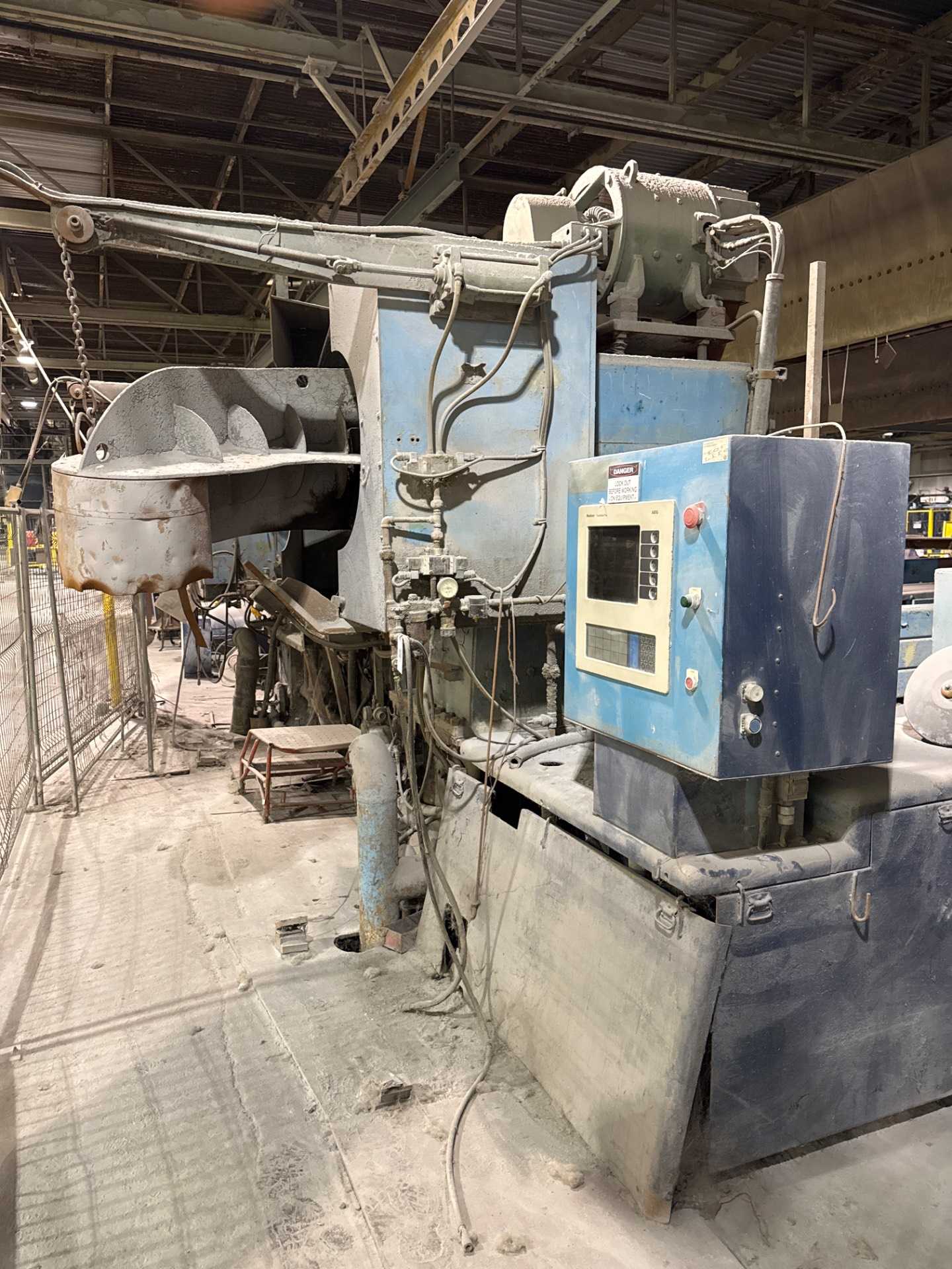 VAUGHN MULTI-BLOCK WIRE DRAWING MACHINE - WIRE DRAWING MACHINES