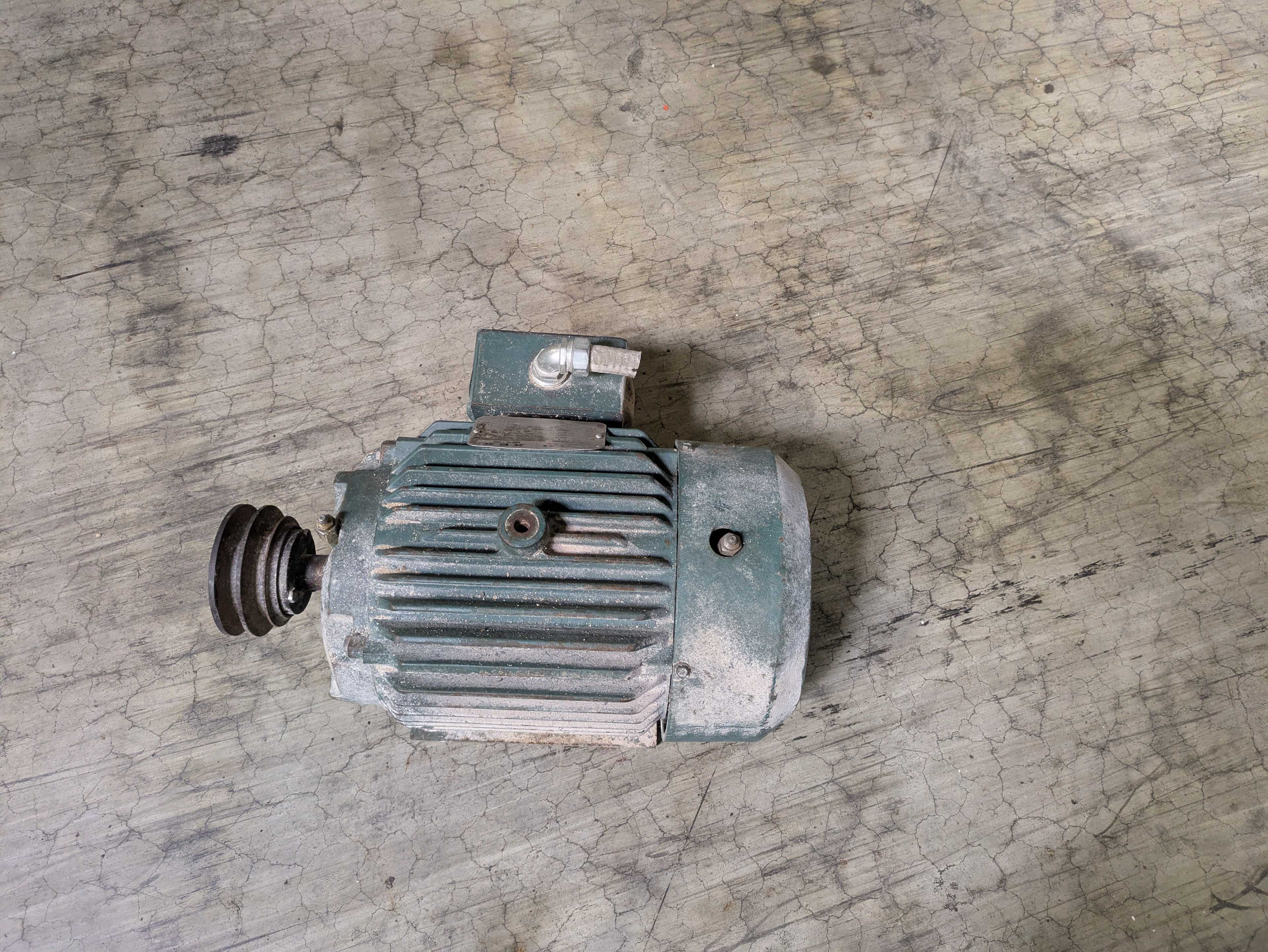 RELIANCE ELECTRIC P18G3437B AC MOTOR - AC MOTOR