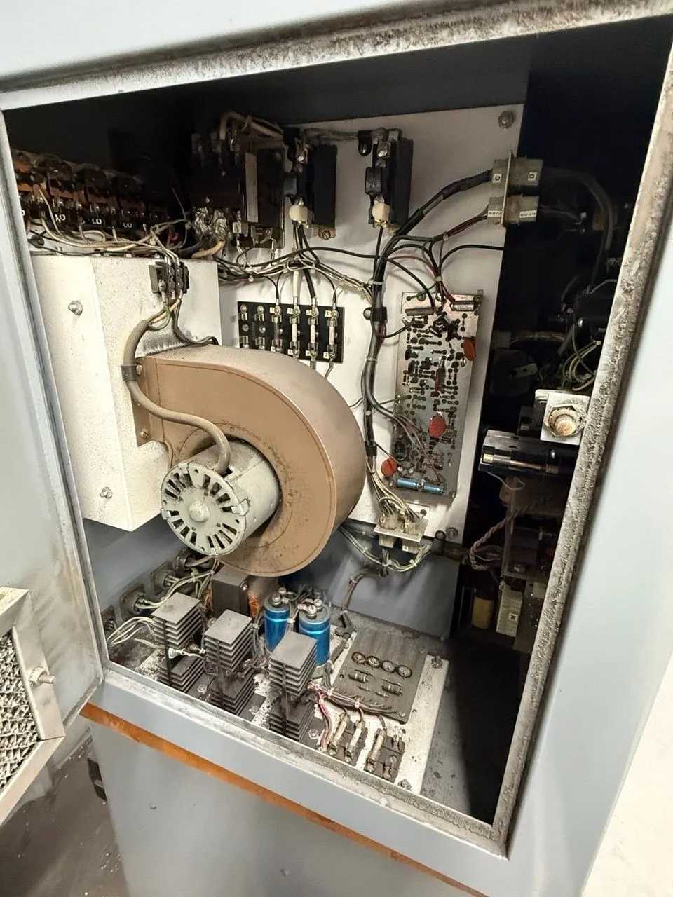 HANSVEDT SM-150B SINKER EDM, VERTICAL RAM, OPEN TANK, DRO, 117V 30A 1PH 60HZ - DIE SINKER EDM MACHINES