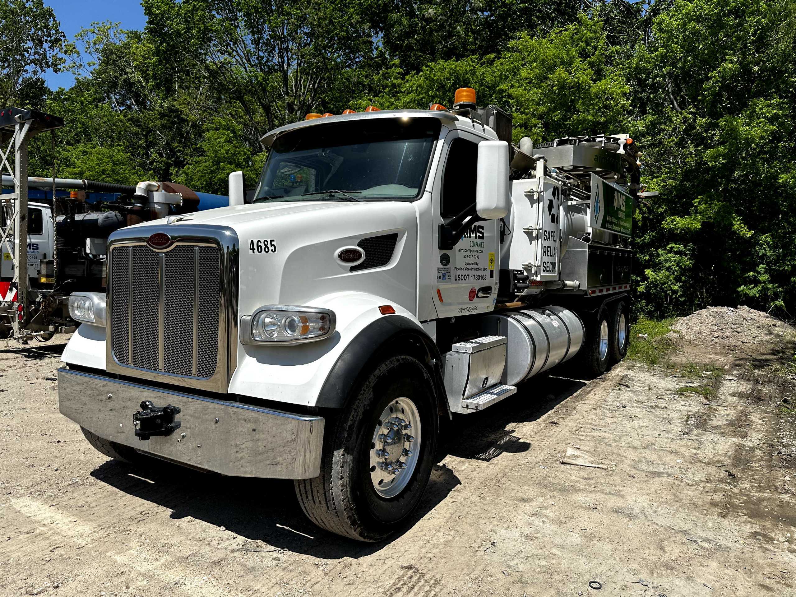 2019 KAISER AQUASTAR KWP 4000I HYDRO EXCAVATOR TRUCK - PETERBILT - HYDRO EXCAVATOR TRUCKS