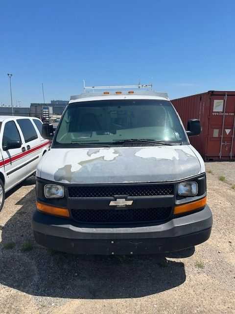 2008 CHEVROLET EXPRESS CARGO VAN - UTILITY VEHICLES