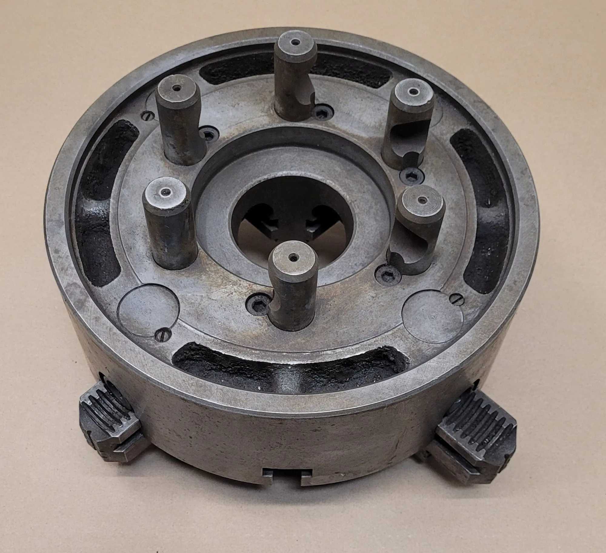 BISON 0643-10/6 4 JAW CHUCK, 10IN OVERALL DIAMETER, D1-6 MOUNT - MACHINE TOOLING