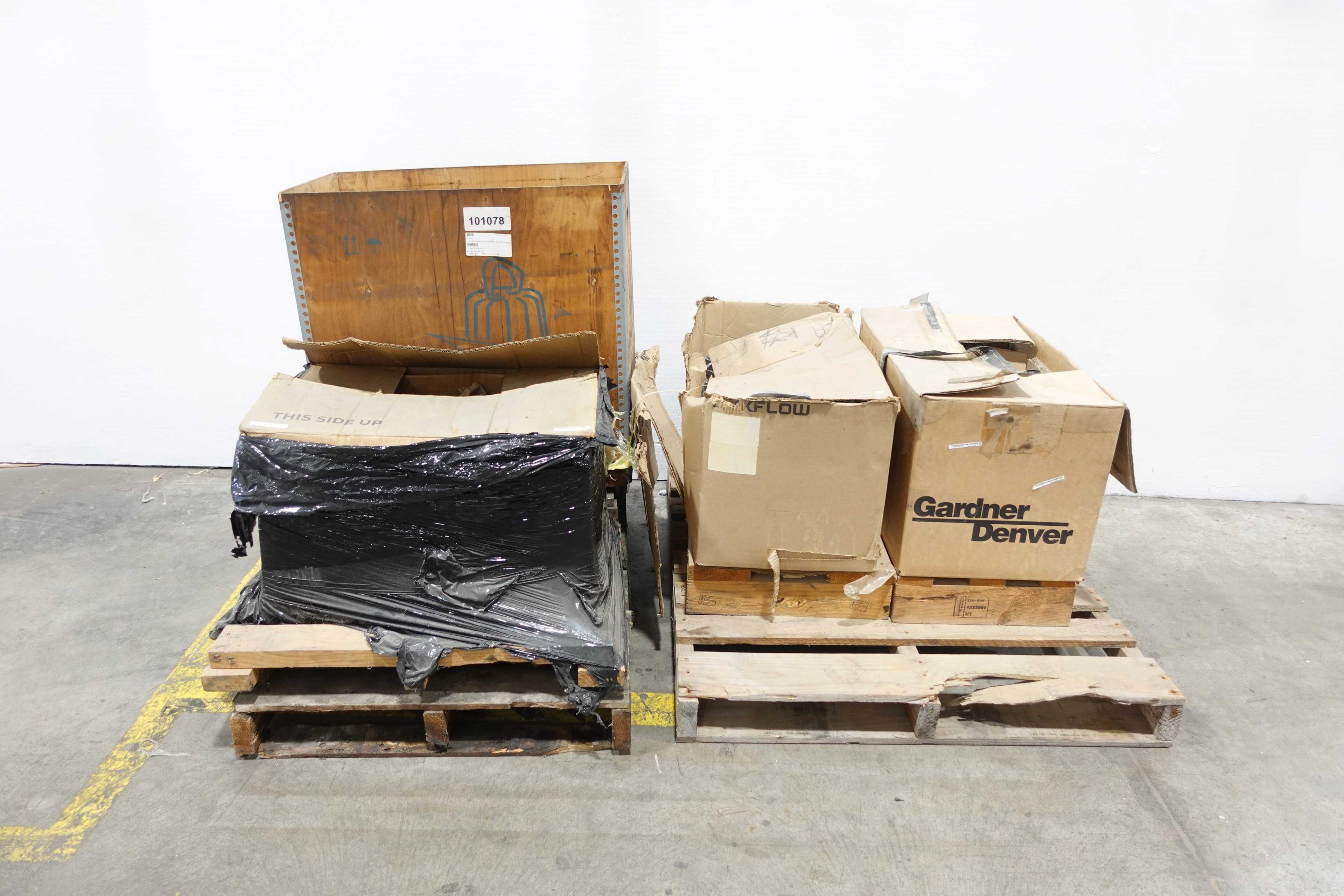 LOT OF 4 ASSORTED PUMPS - PUMPS