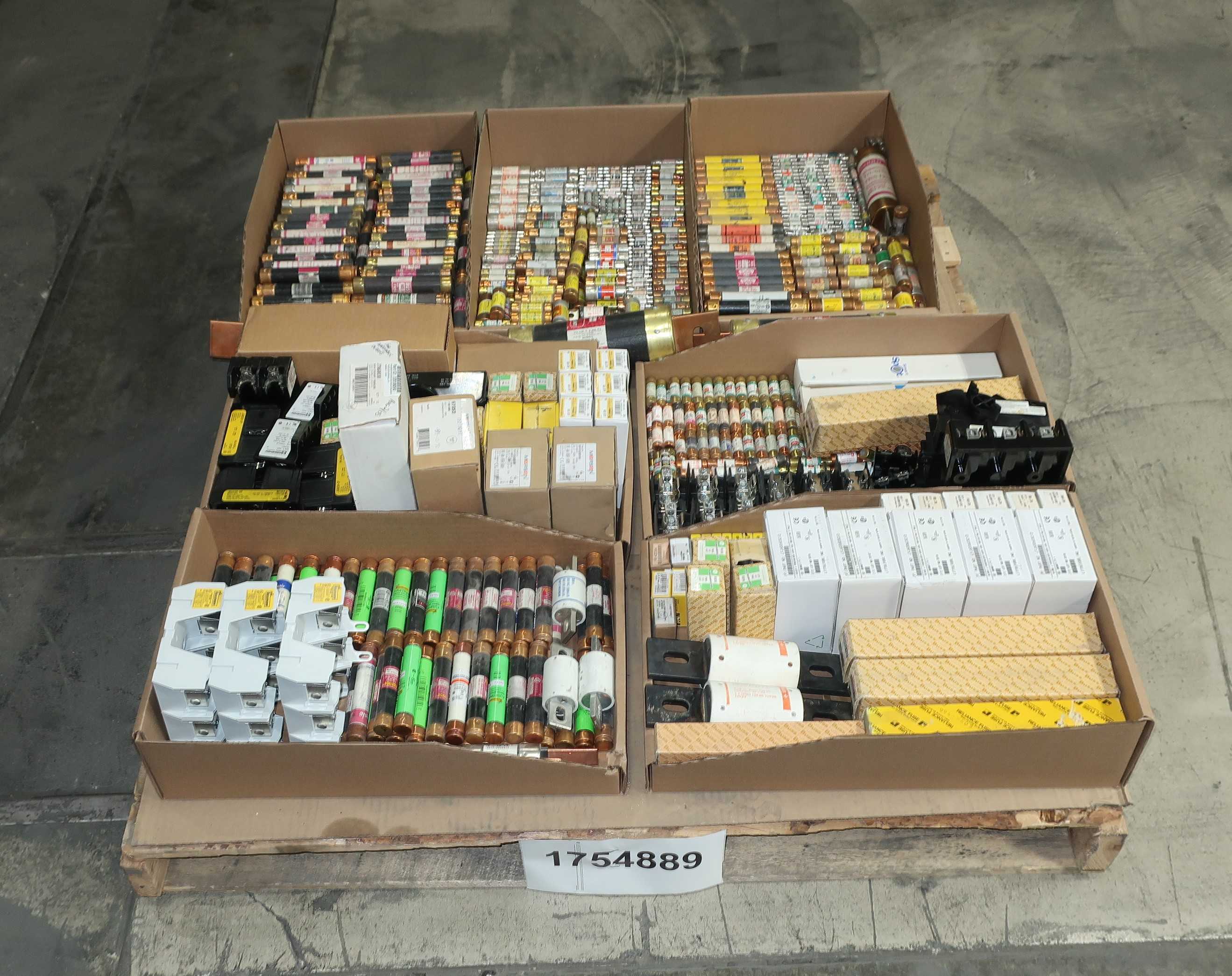 SKU 1754889 - PALLET OF ASSORTED FUSES - FUSES