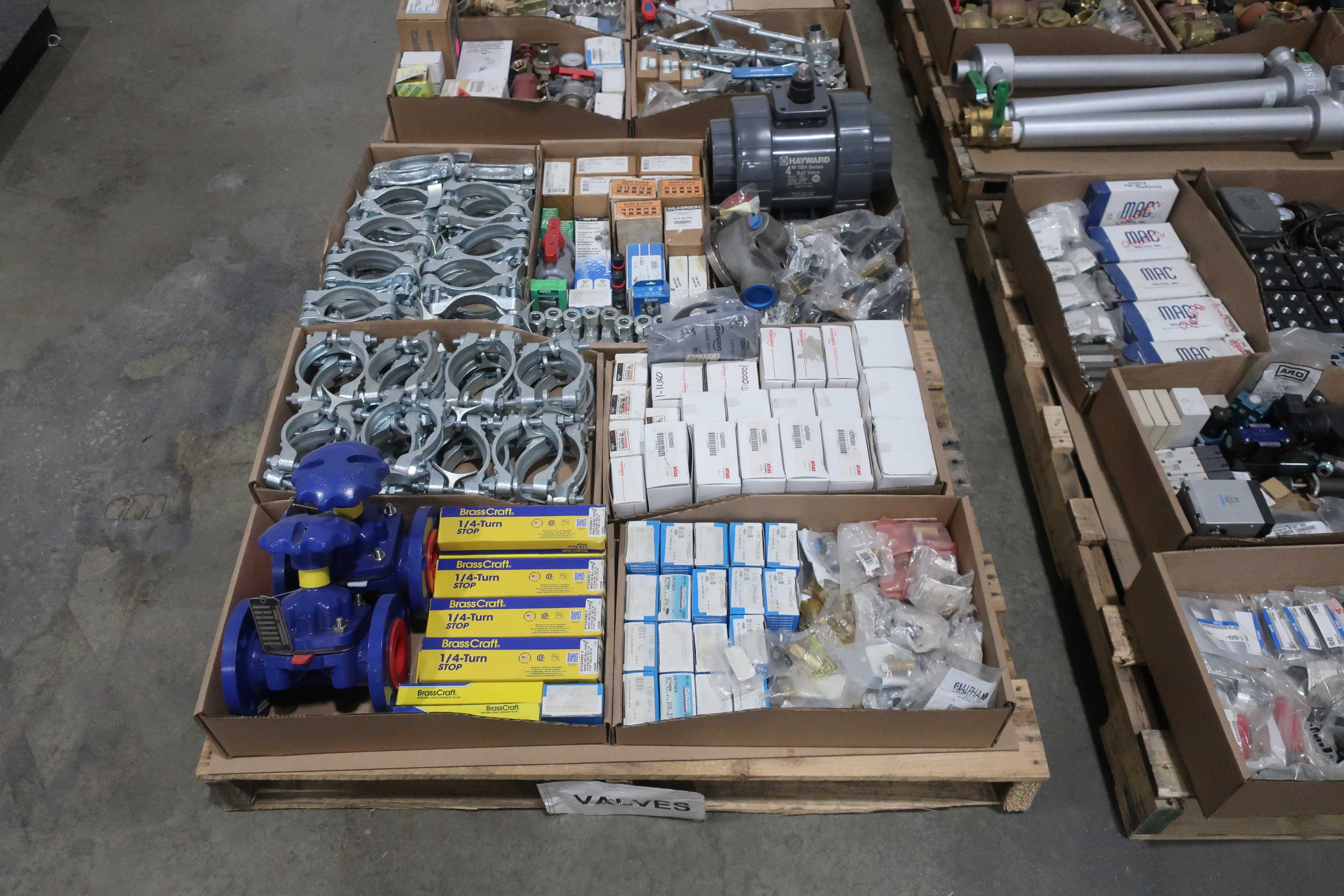 SKU 1741759 - 4 PALLETS OF ASSORTED VALVES AND REPLACEMENT PARTS - VALVE PARTS & ACCESSORIES