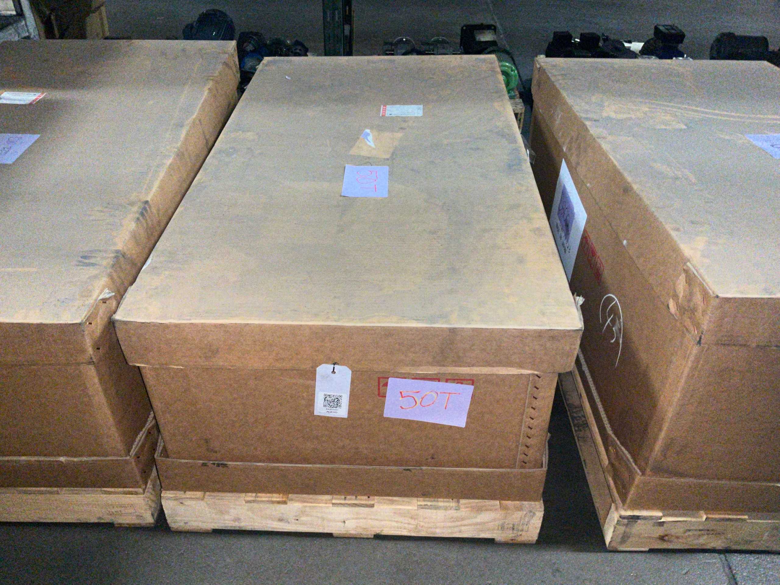 BULK QTY OF PRESS PARTS BULK QTY OF PRESS PARTS