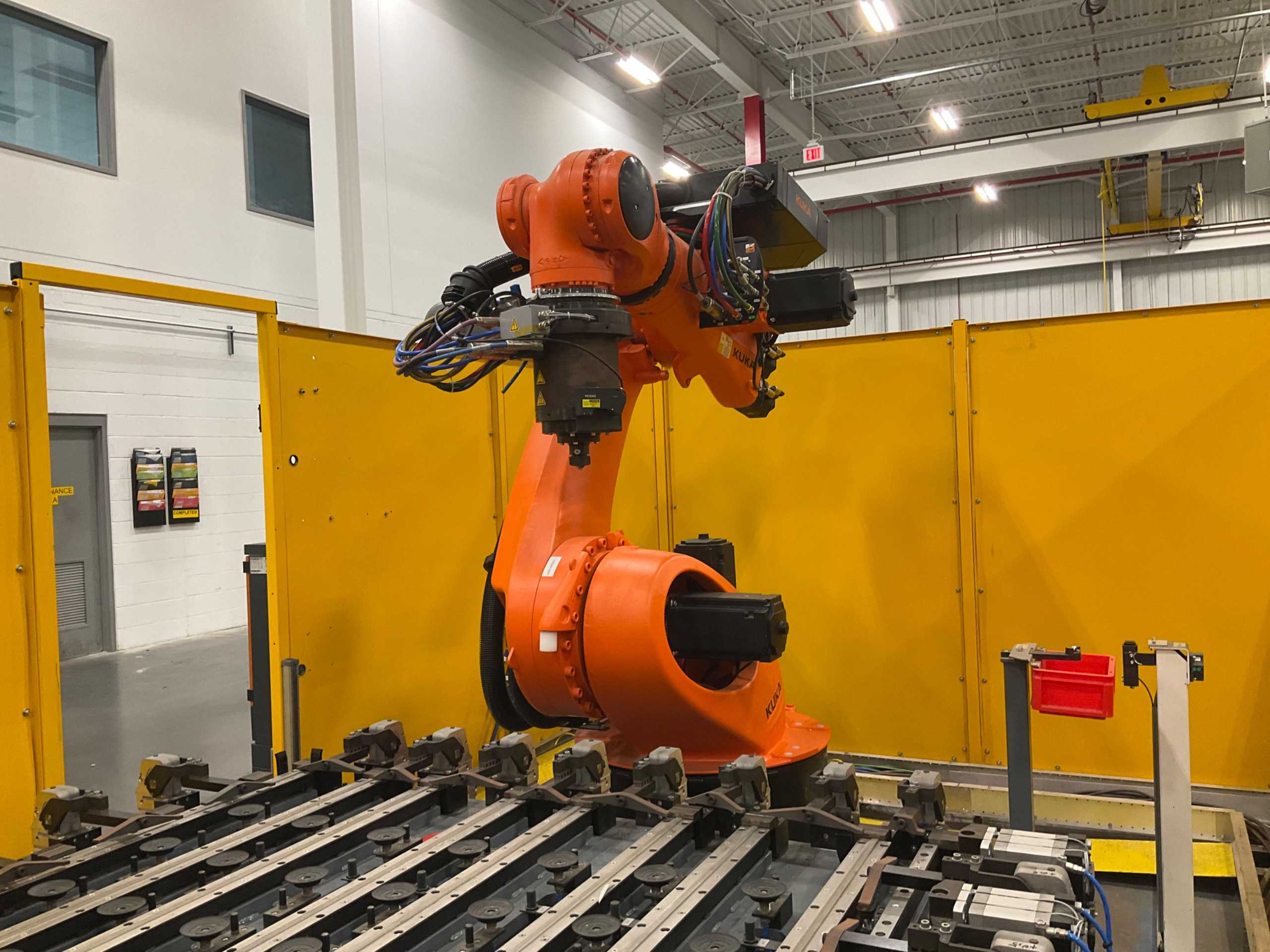 2021 KUKA KR 500 R2830 ROBOT & CONTROLLER ASSEMBLY - ARTICULATED ROBOTS