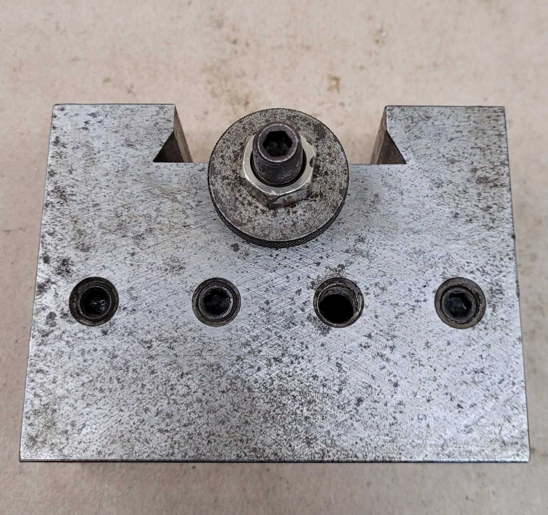 LATHE TOOLING, QC BORING BAR HOLDER, 1IN BORE, 2H X 3L X 4W, 2-1/4IN WEDGE, 1/2IN BUSHING - MACHINE TOOLING