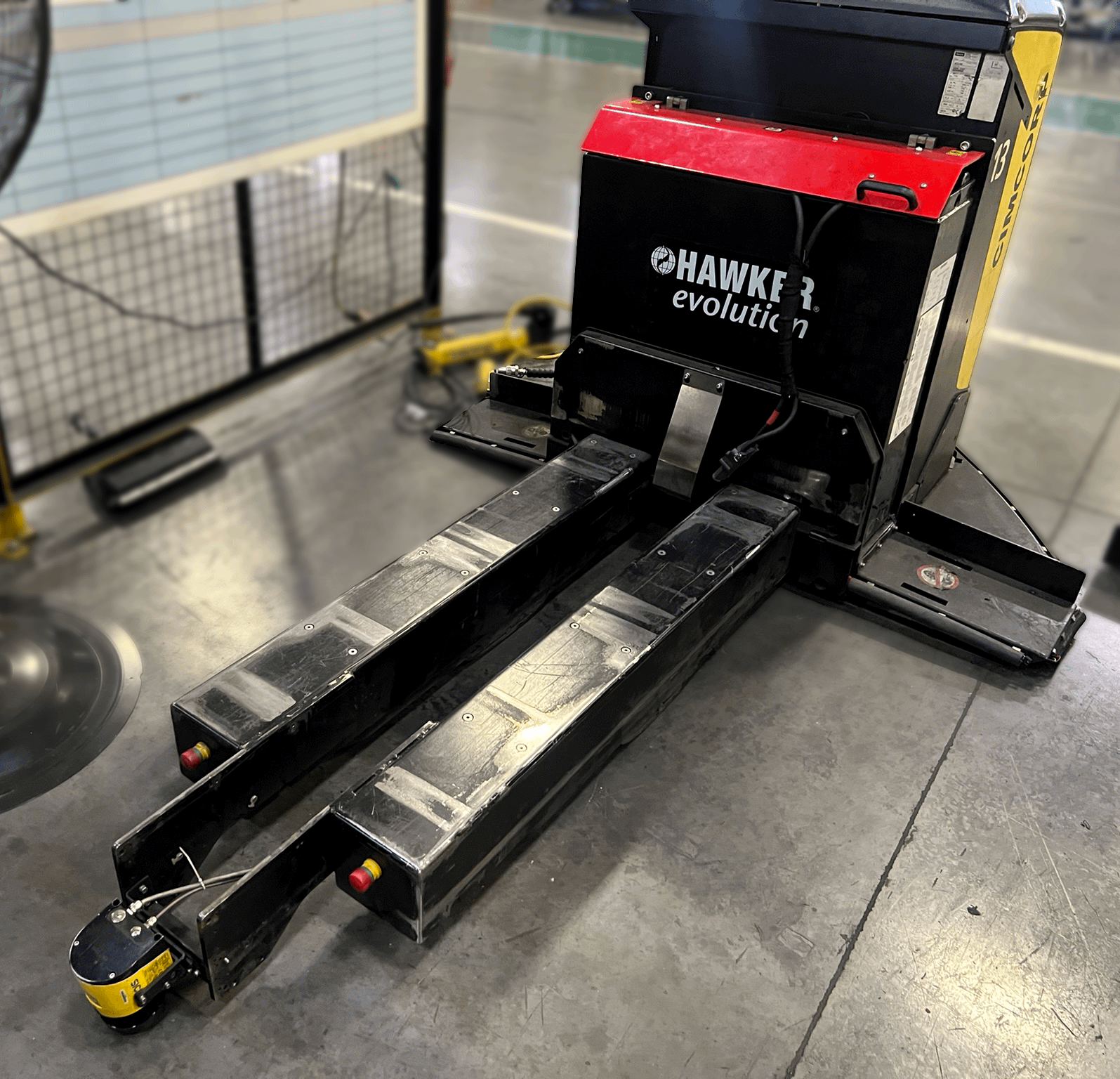 2015 ROCLA ATX16 AUTOMATED GUIDED VEHICLE - MATERIAL HANDLING EQUIPMENT