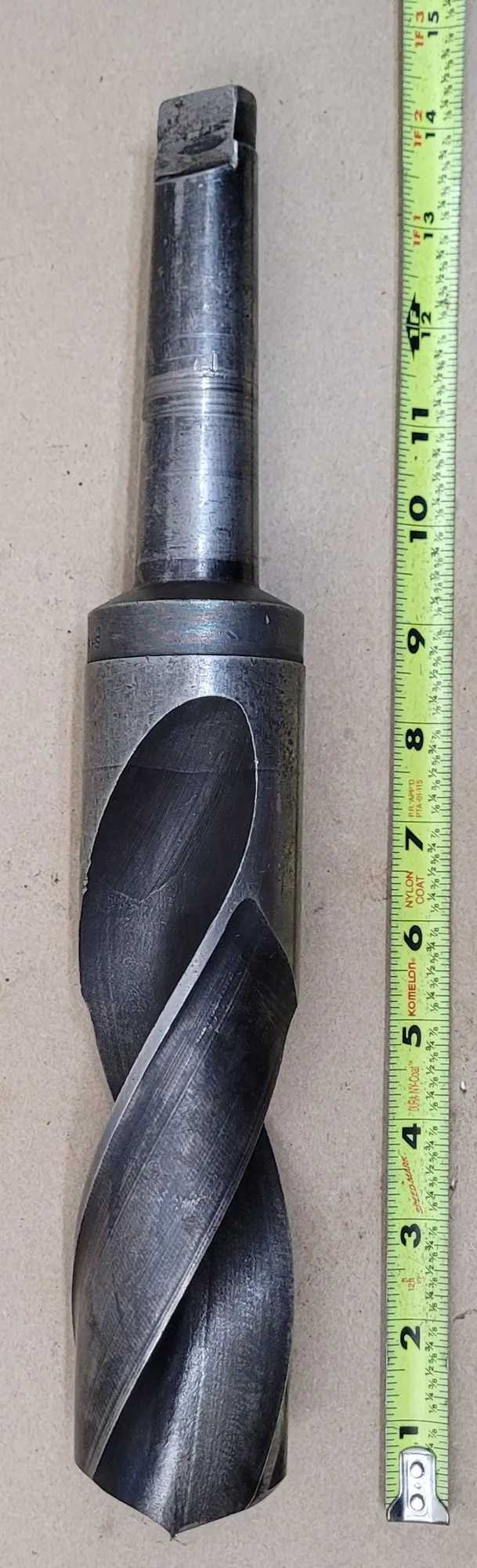 DORMER 2-3/16" HIGH-SPEED TWIST DRILL, 4MT SHANK, 8" FLUTE, 14.25" OAL - MACHINE TOOLING
