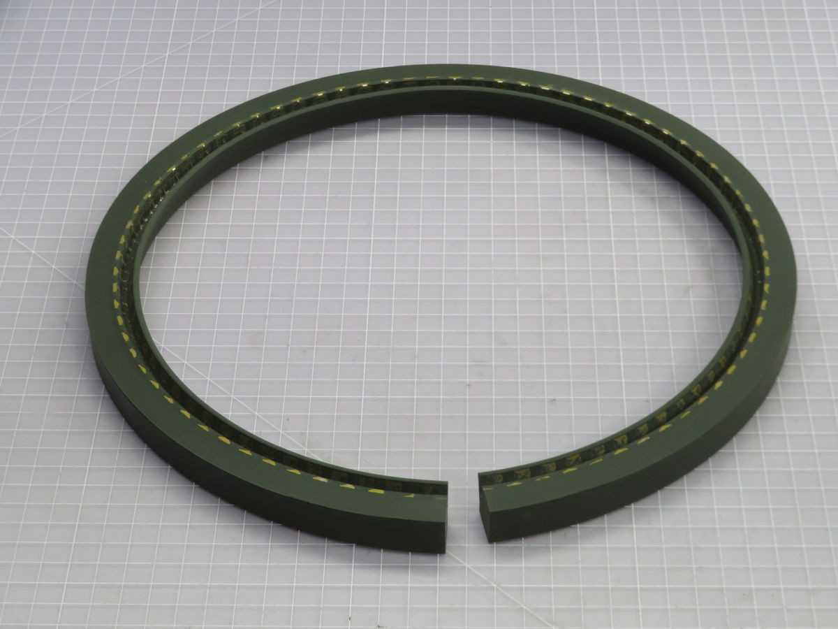 GARLOCK 25006-4071 OIL SEAL, 12" SHAFT DIA, 14" HOUSING BORE, 0.75" W, SPLIT, VITON LIP, SPRING-LOADED - OIL SEAL