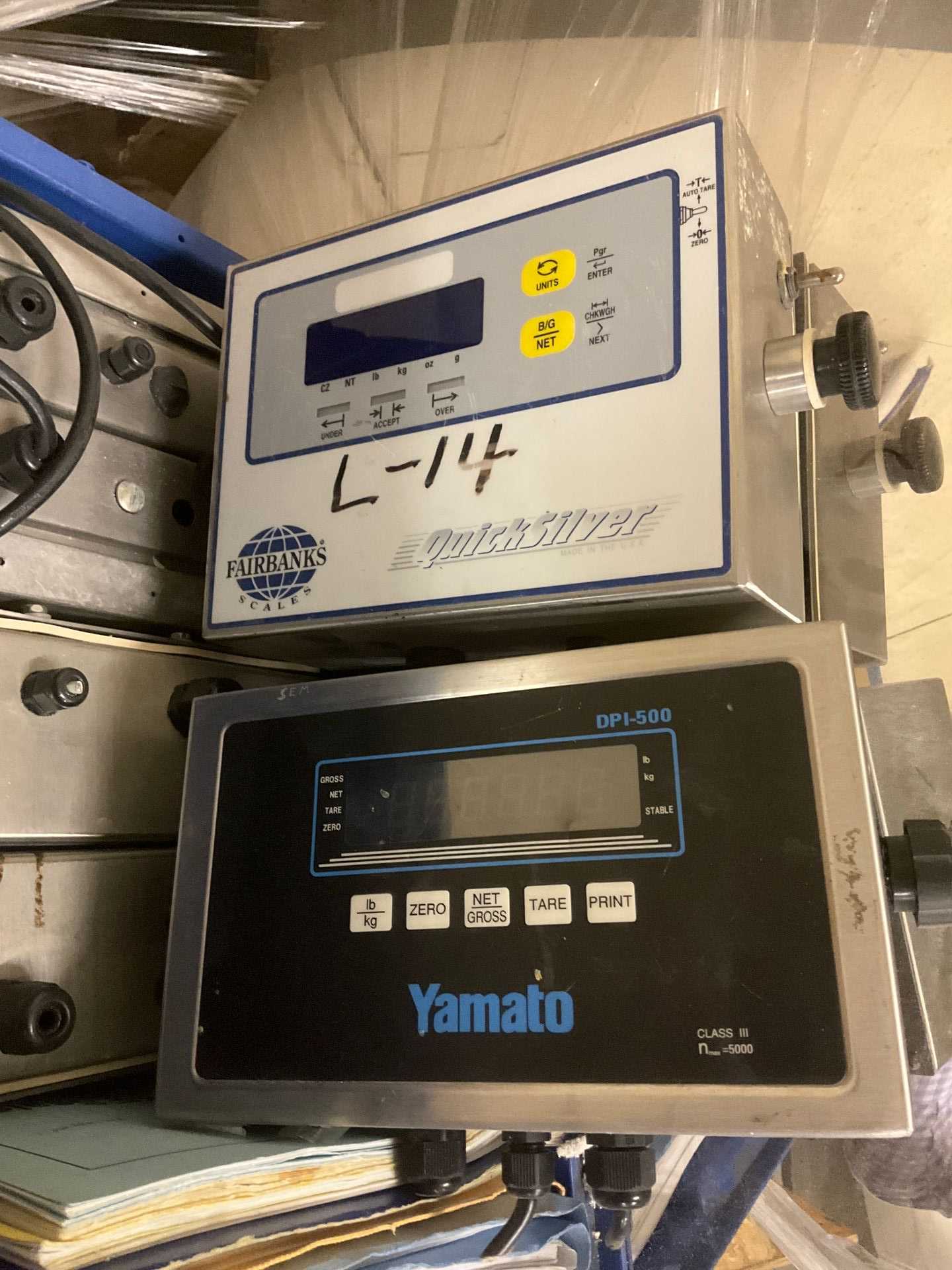 BULK QTY OF SCALES, DISPLAYS AND ELECTRICAL CONTROLS - INDUSTRIAL PARTS