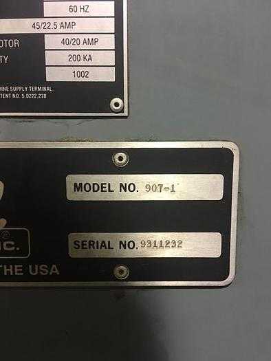 1993 Fadal 6030 Vht, VMC, 62.5"X30" Table, 10,000 RPM, 22.5 HP, 21-Station Tool Changer - VERTICAL MACHINING CENTERS