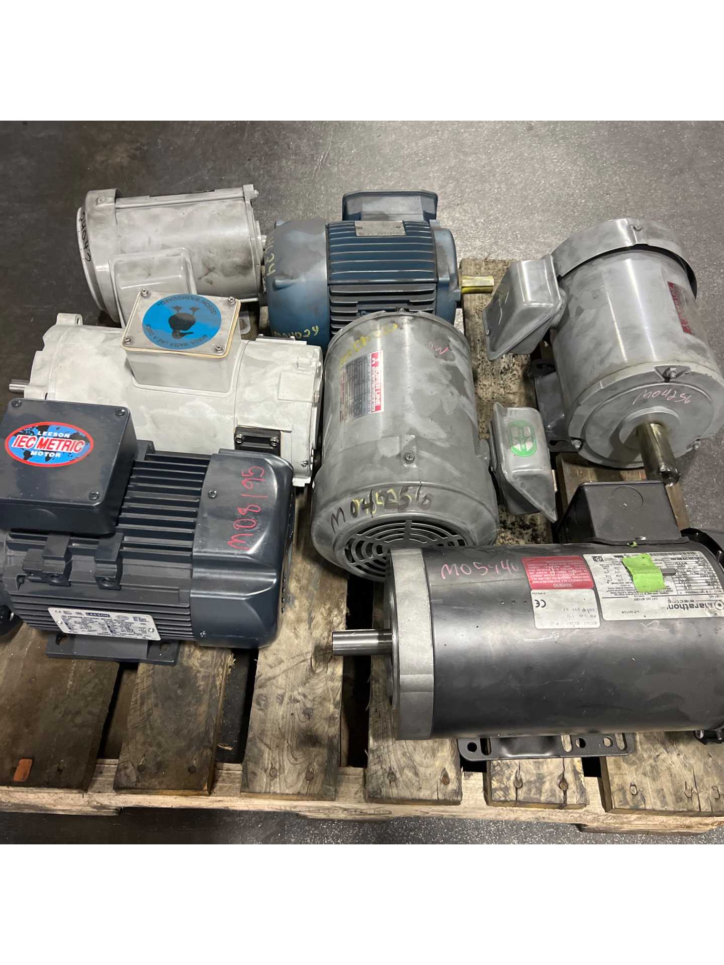 BULK QTY OF MOTORS - ELECTRIC MOTORS