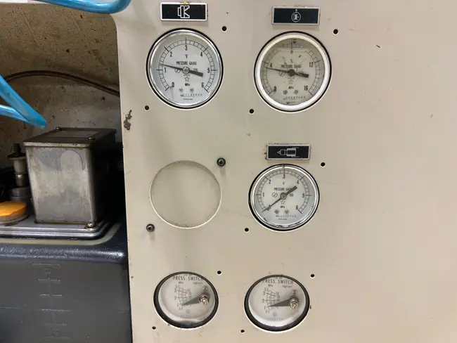 TAKISAWA TC-200 CNC LATHE - undefined