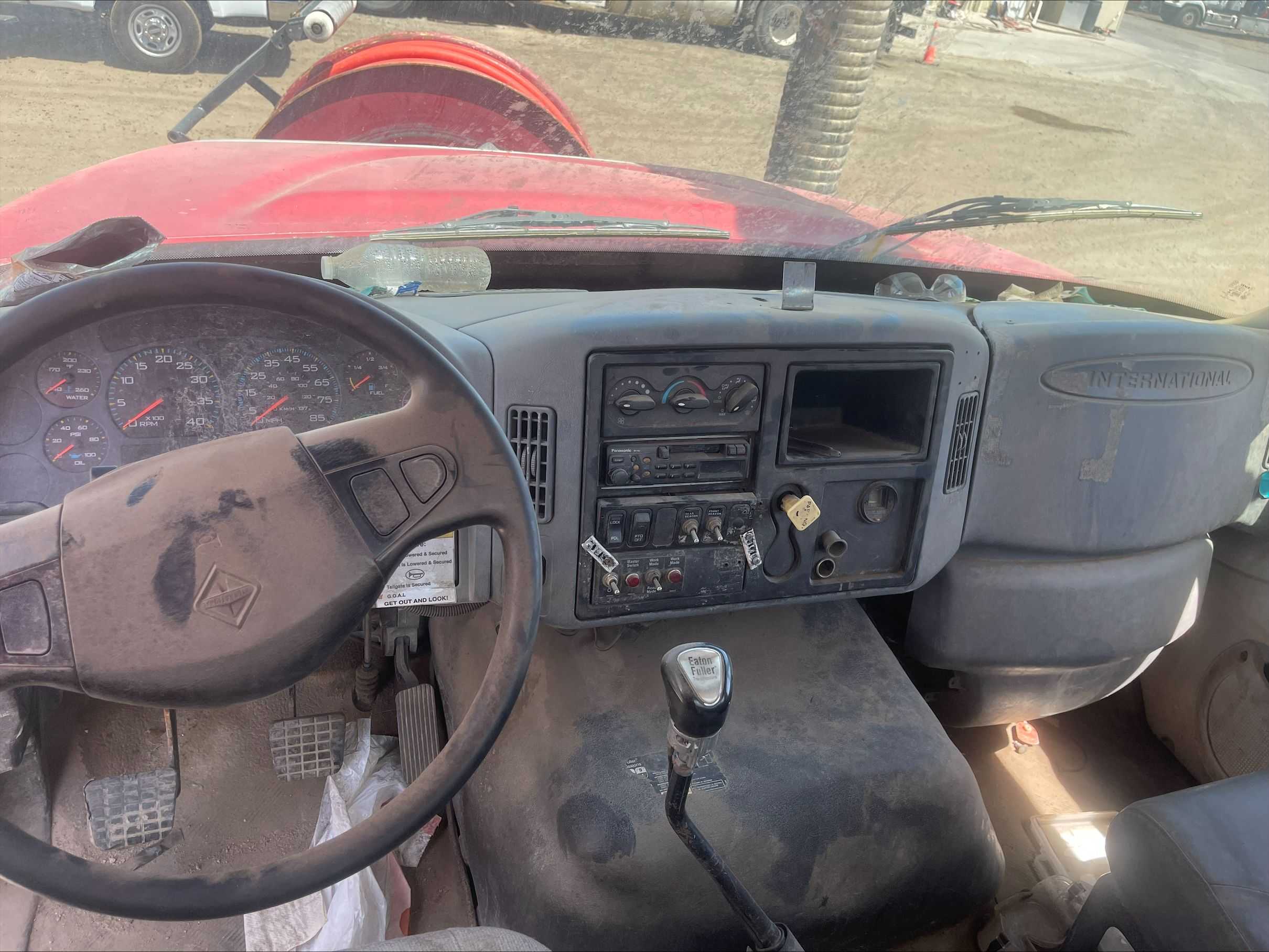 2007 INTERNATIONAL SF547 HYDRO EXCAVATOR TRUCK - HYDRO EXCAVATOR TRUCKS